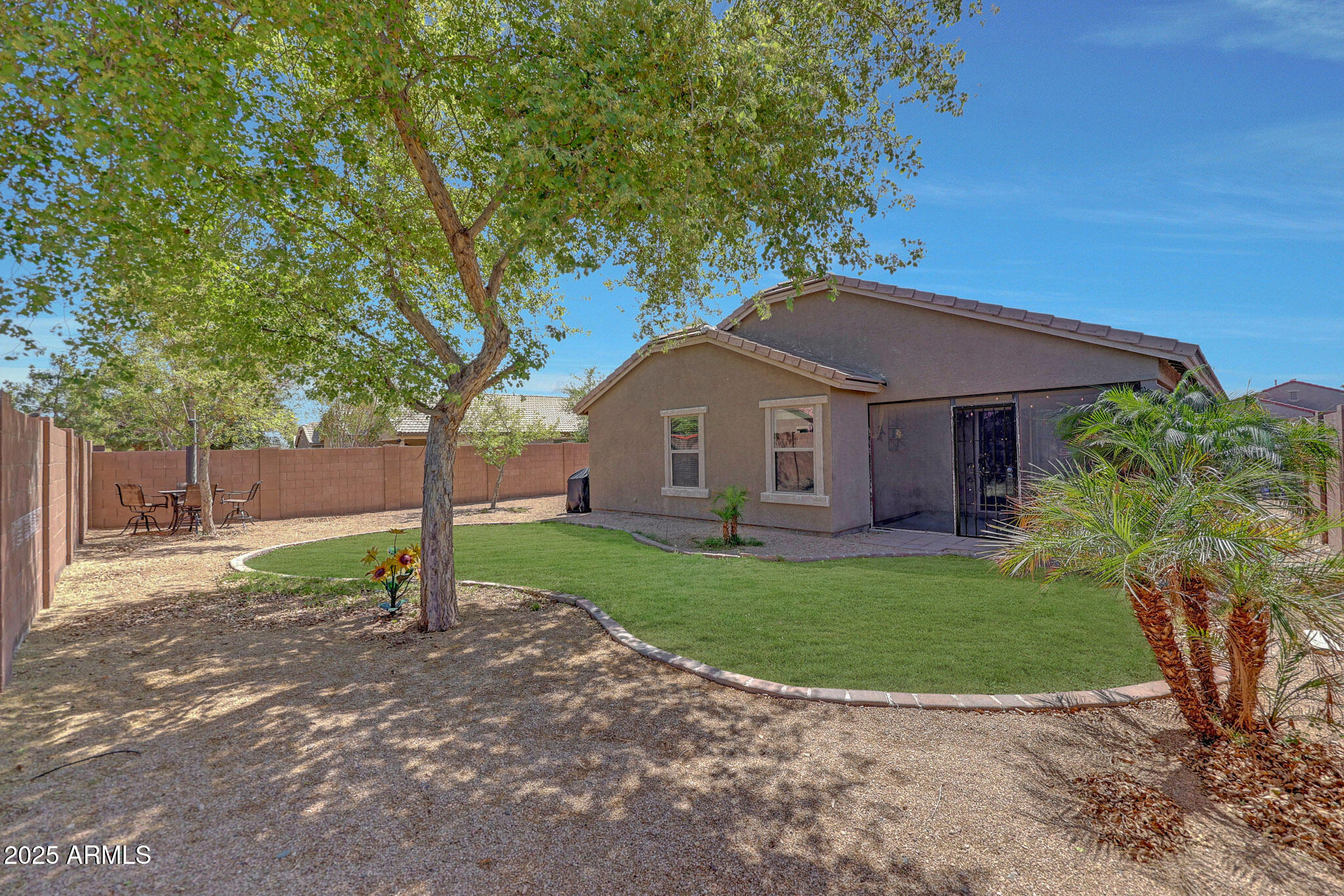 18590 W VOGEL Avenue