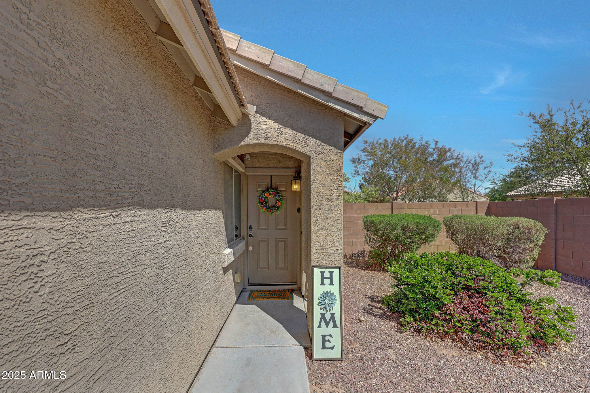 18590 W VOGEL Avenue