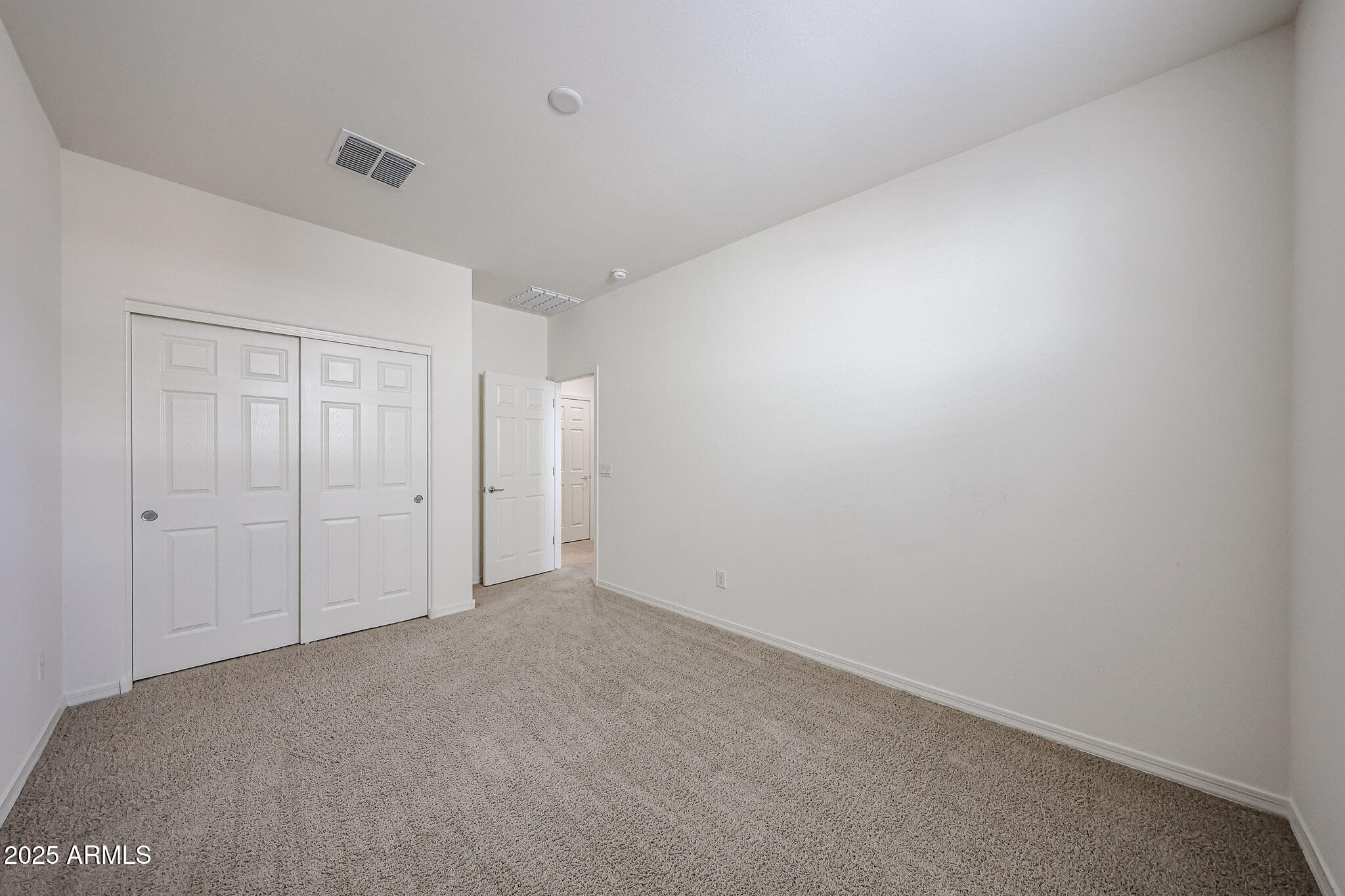 19798 W PINCHOT Drive