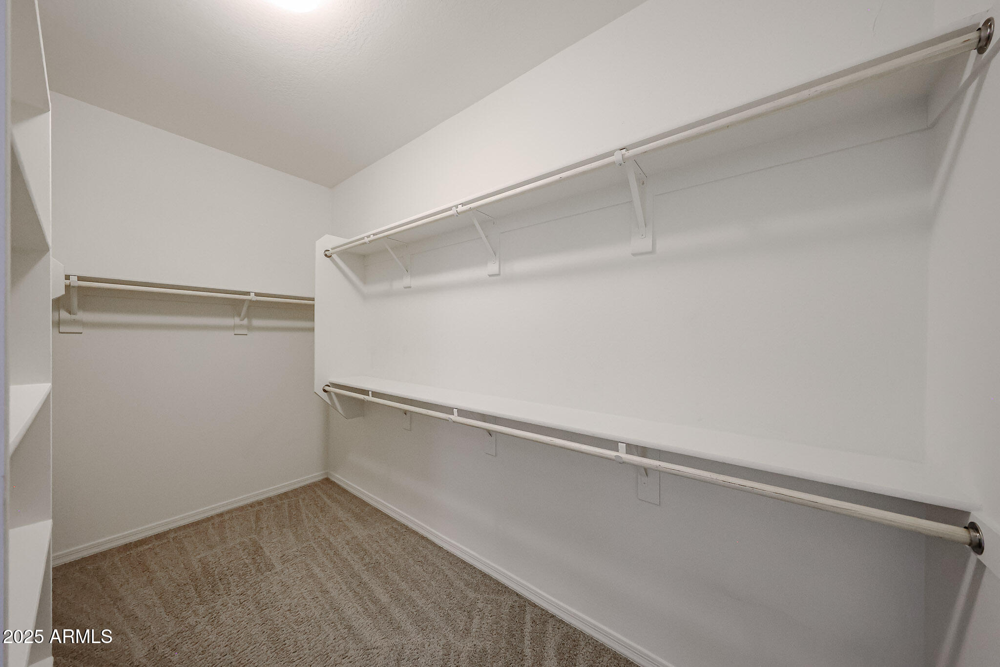 19798 W PINCHOT Drive