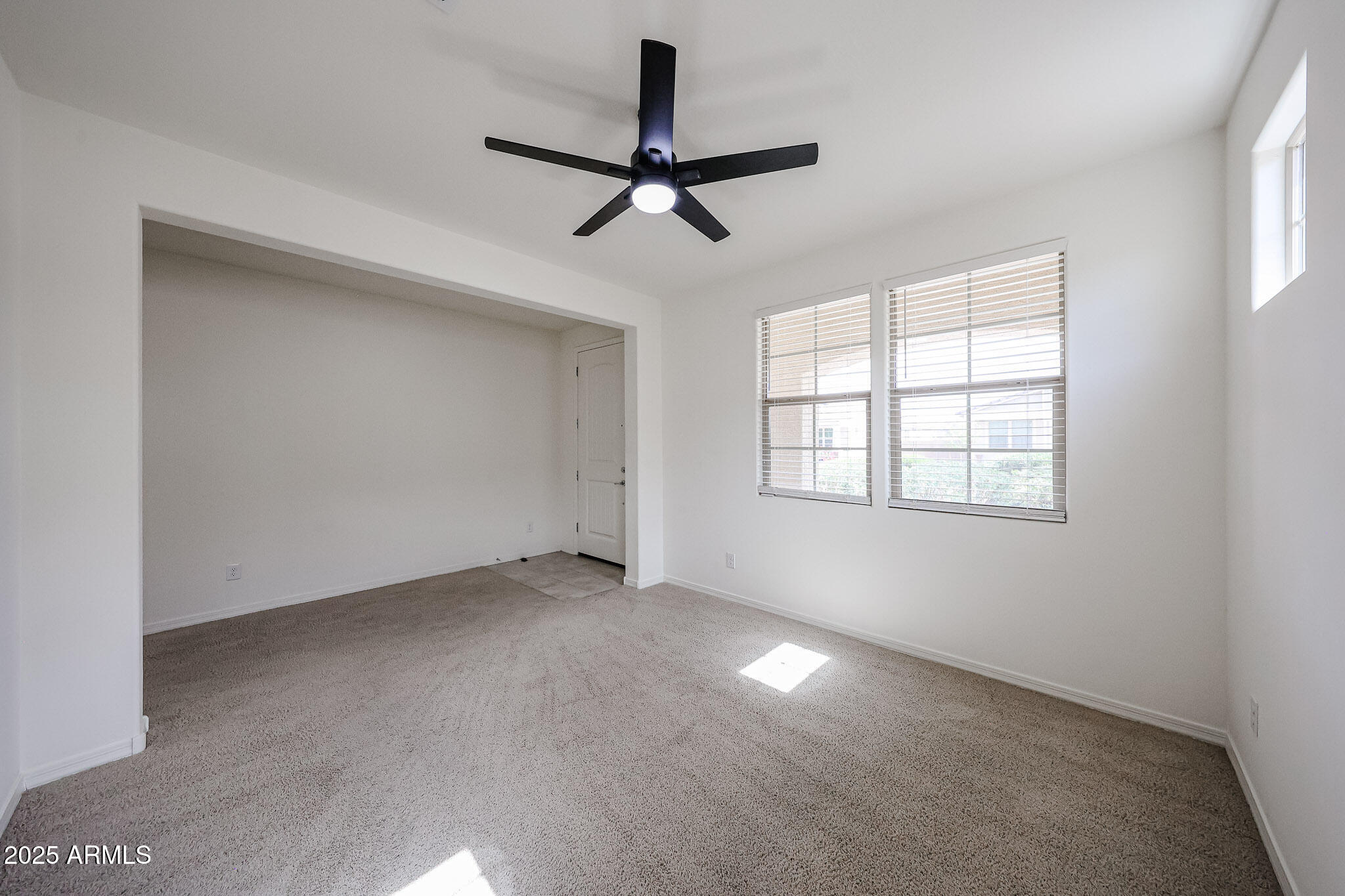 19798 W PINCHOT Drive