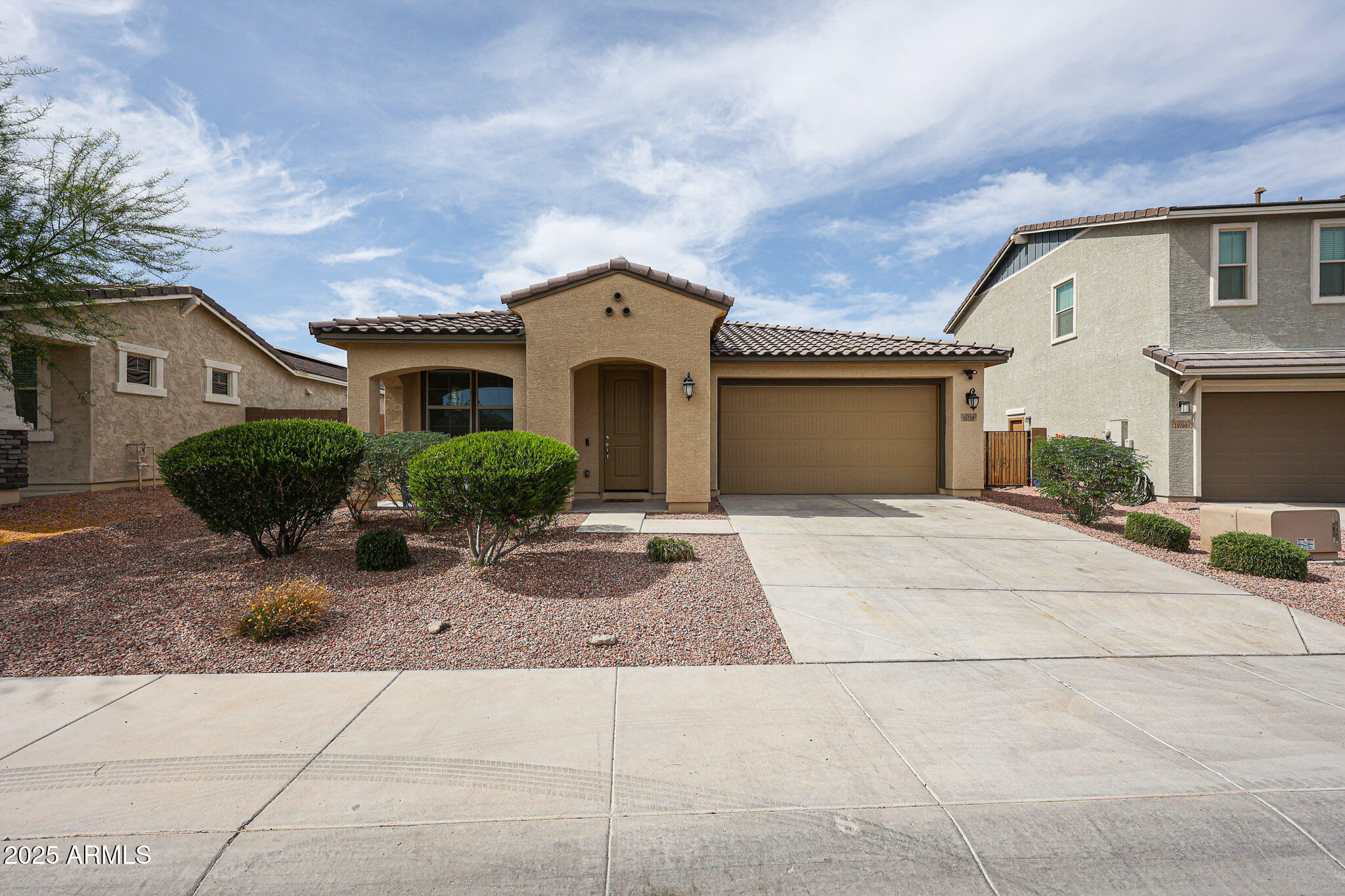 19798 W PINCHOT Drive