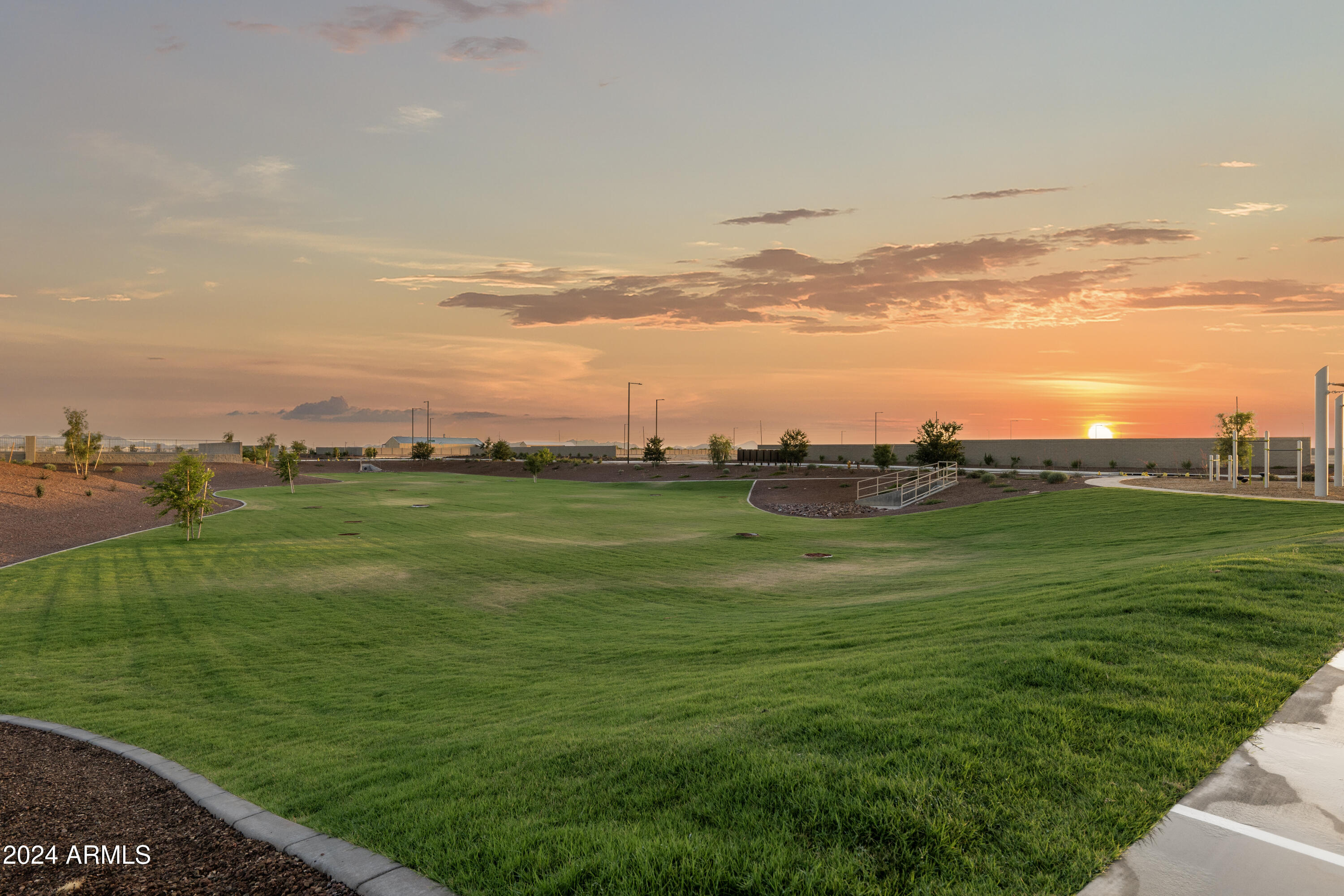 25466 W Graham Trail