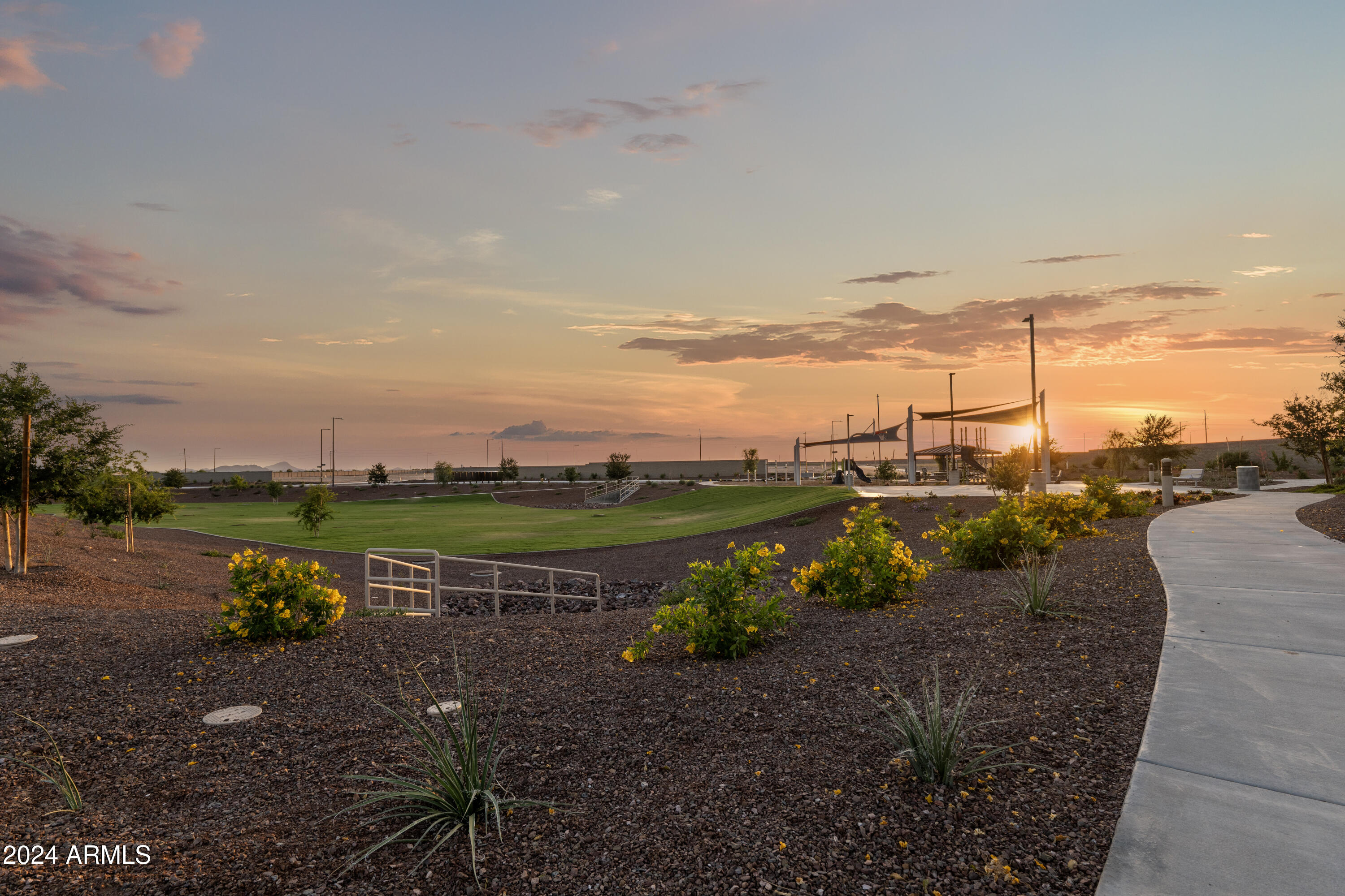 25466 W Graham Trail