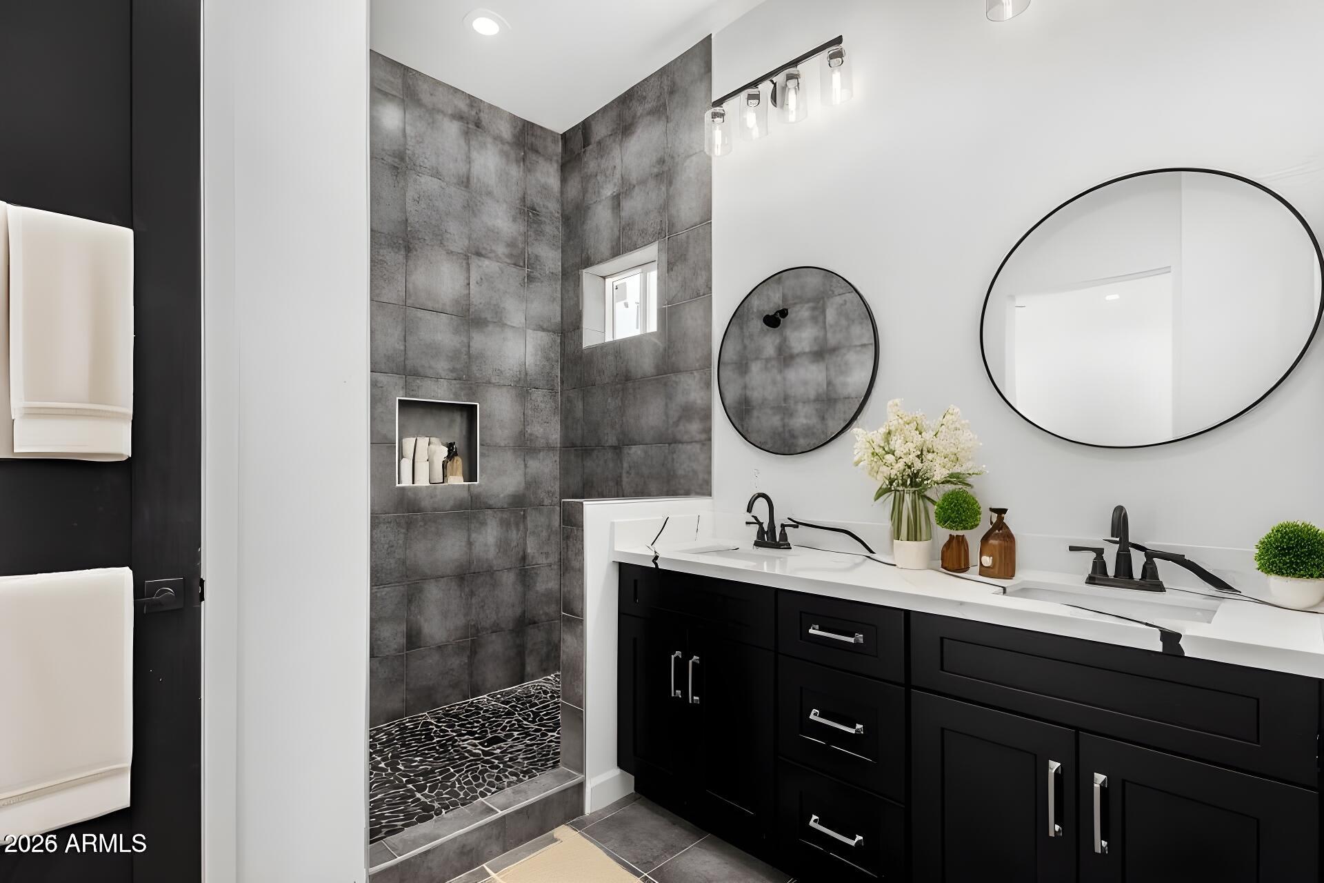 37459 W MISSOURI Avenue