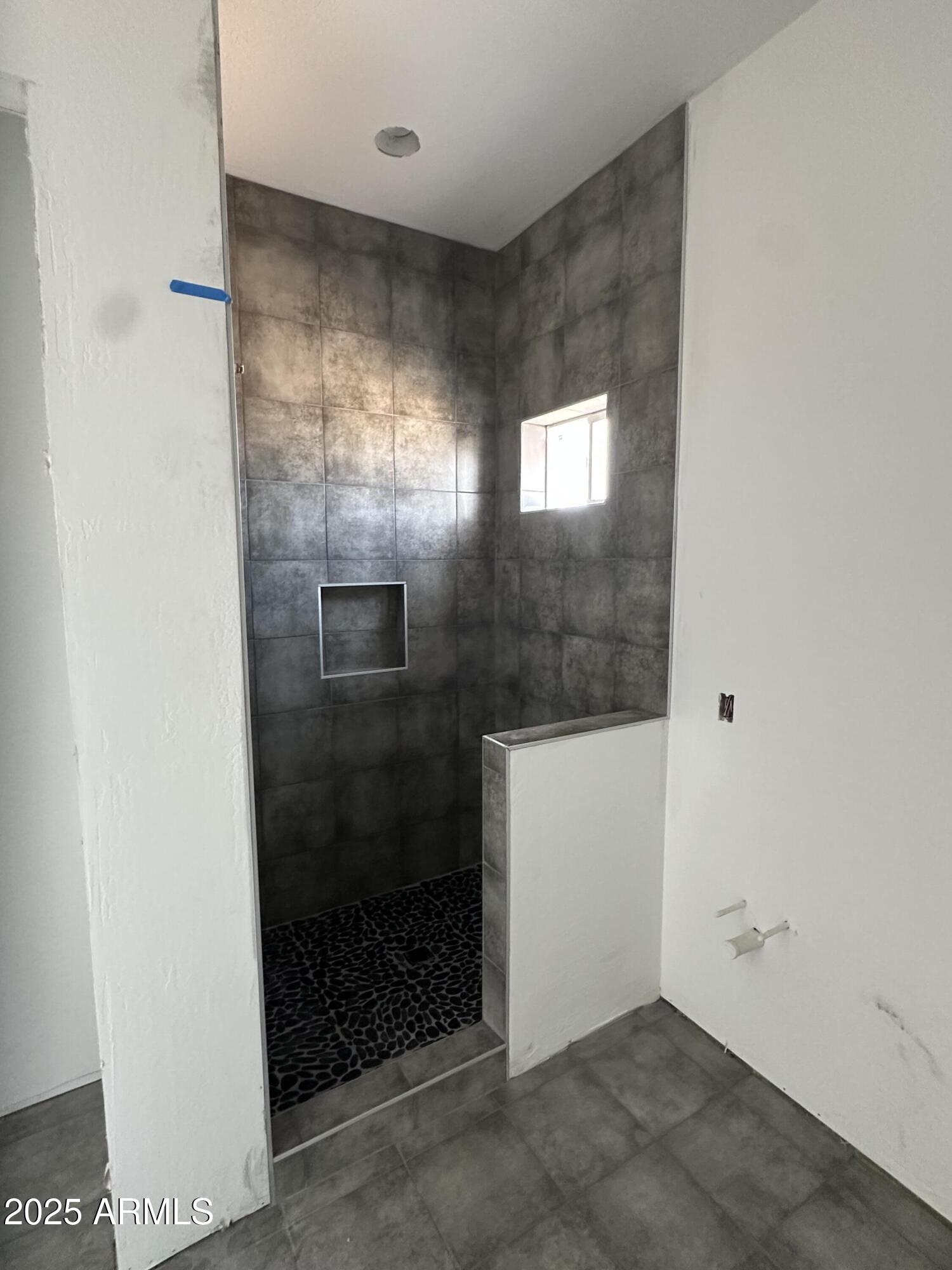 37459 W MISSOURI Avenue