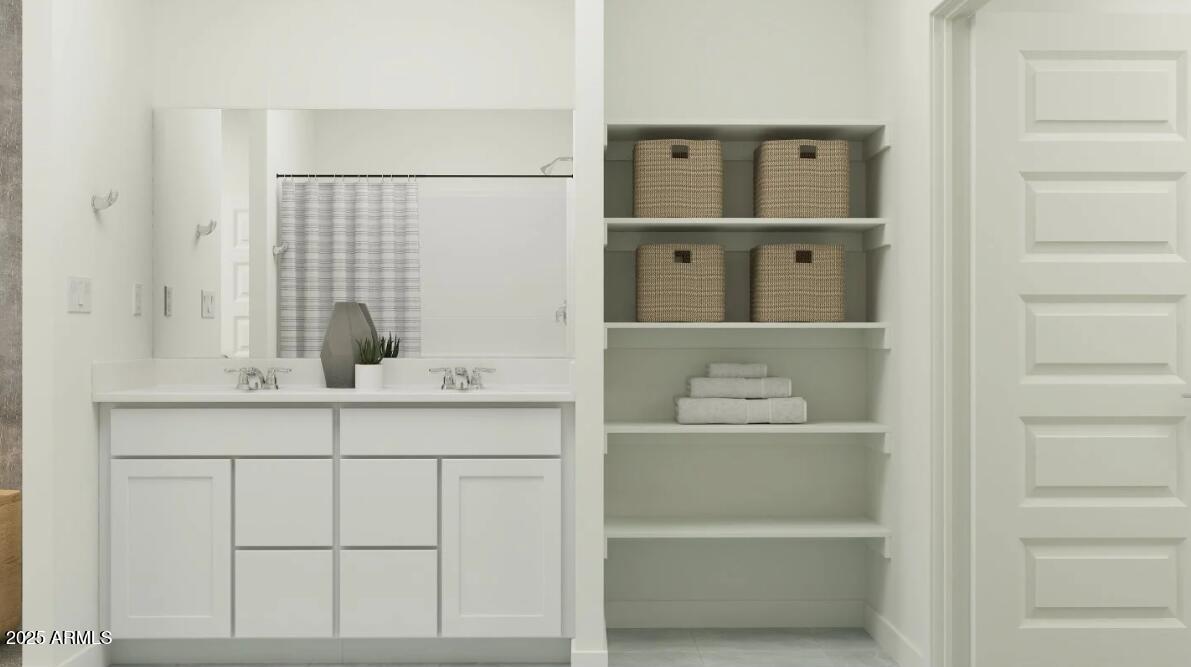 9521 W PINCHOT Avenue