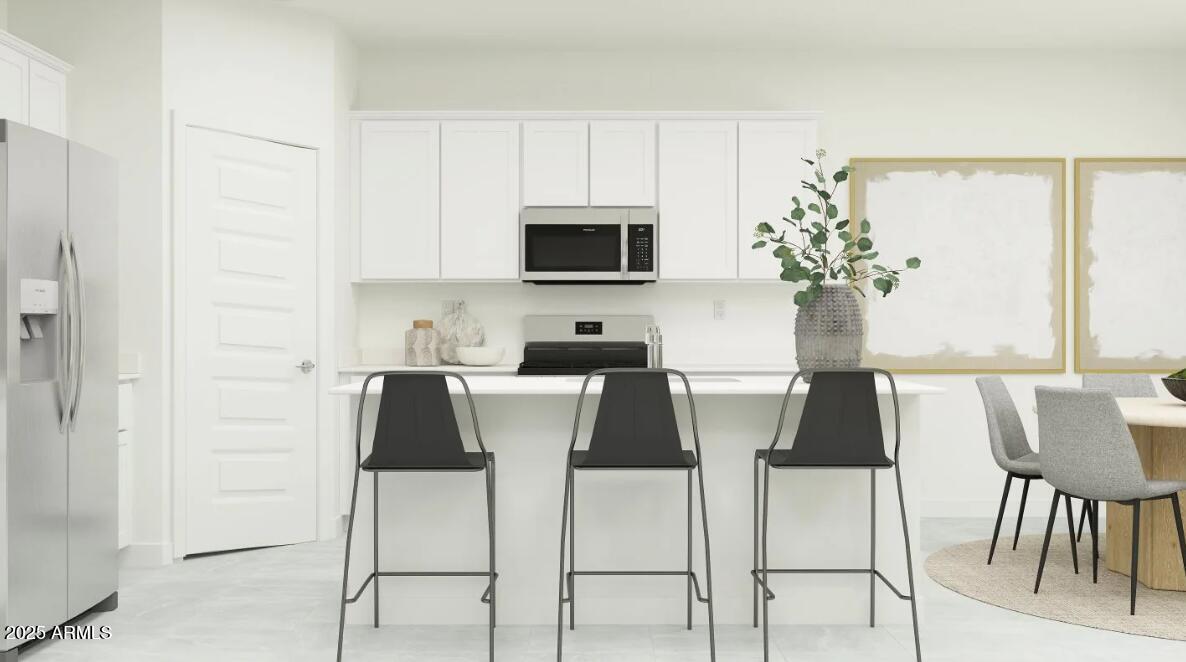 9521 W PINCHOT Avenue