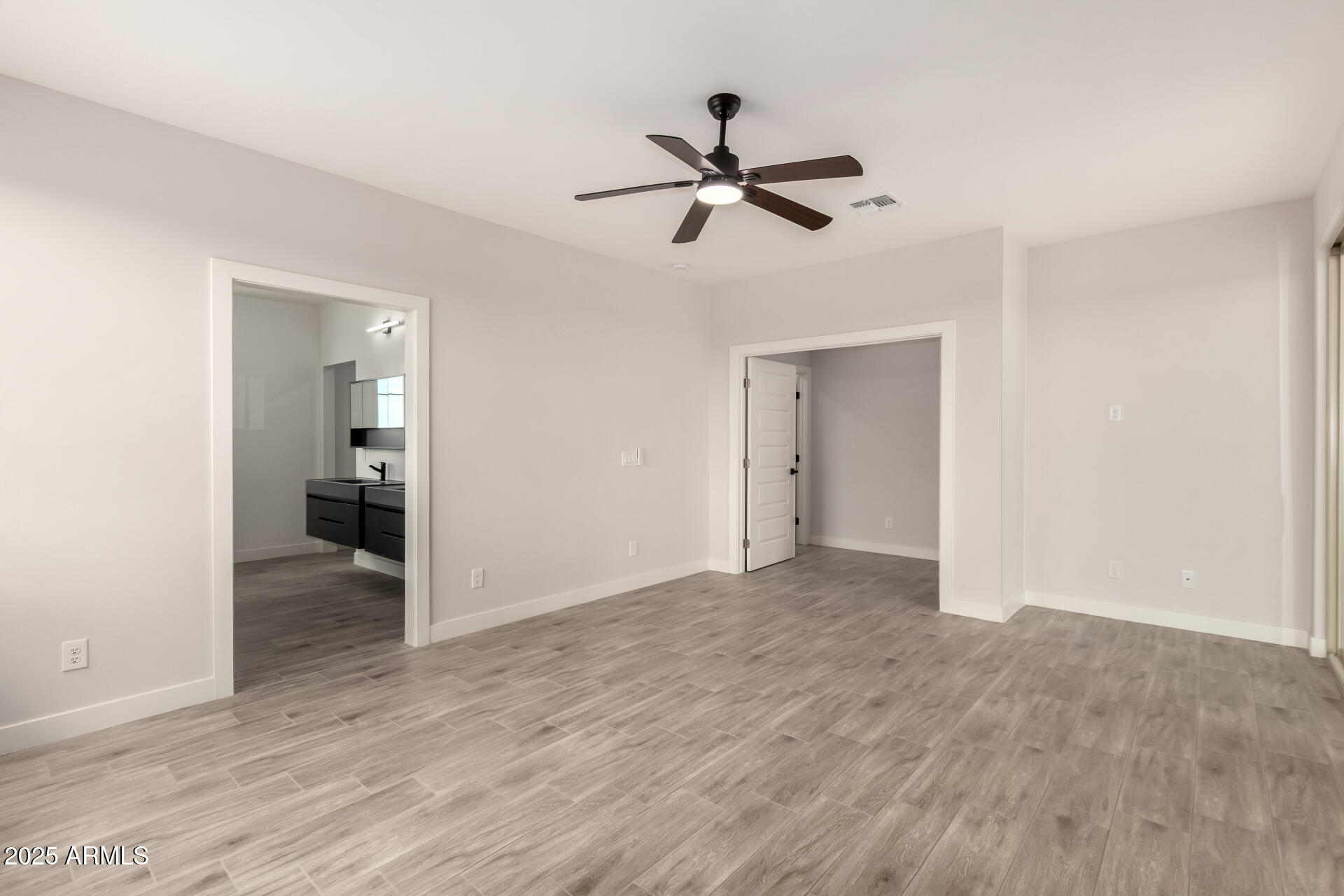 24825 W WESTERN STAR Boulevard