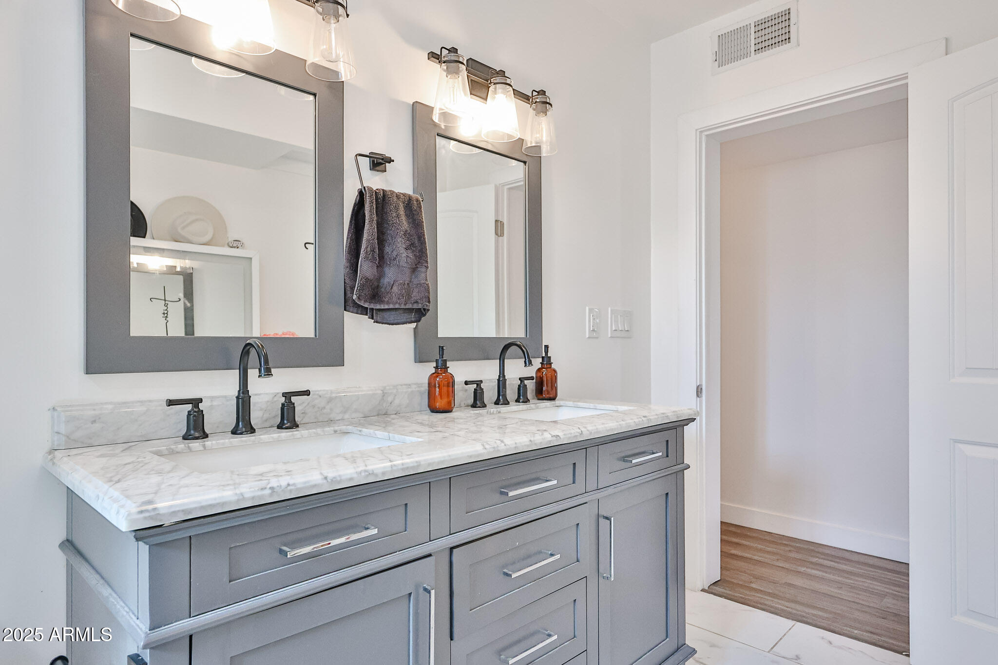 14416 N 184TH Avenue