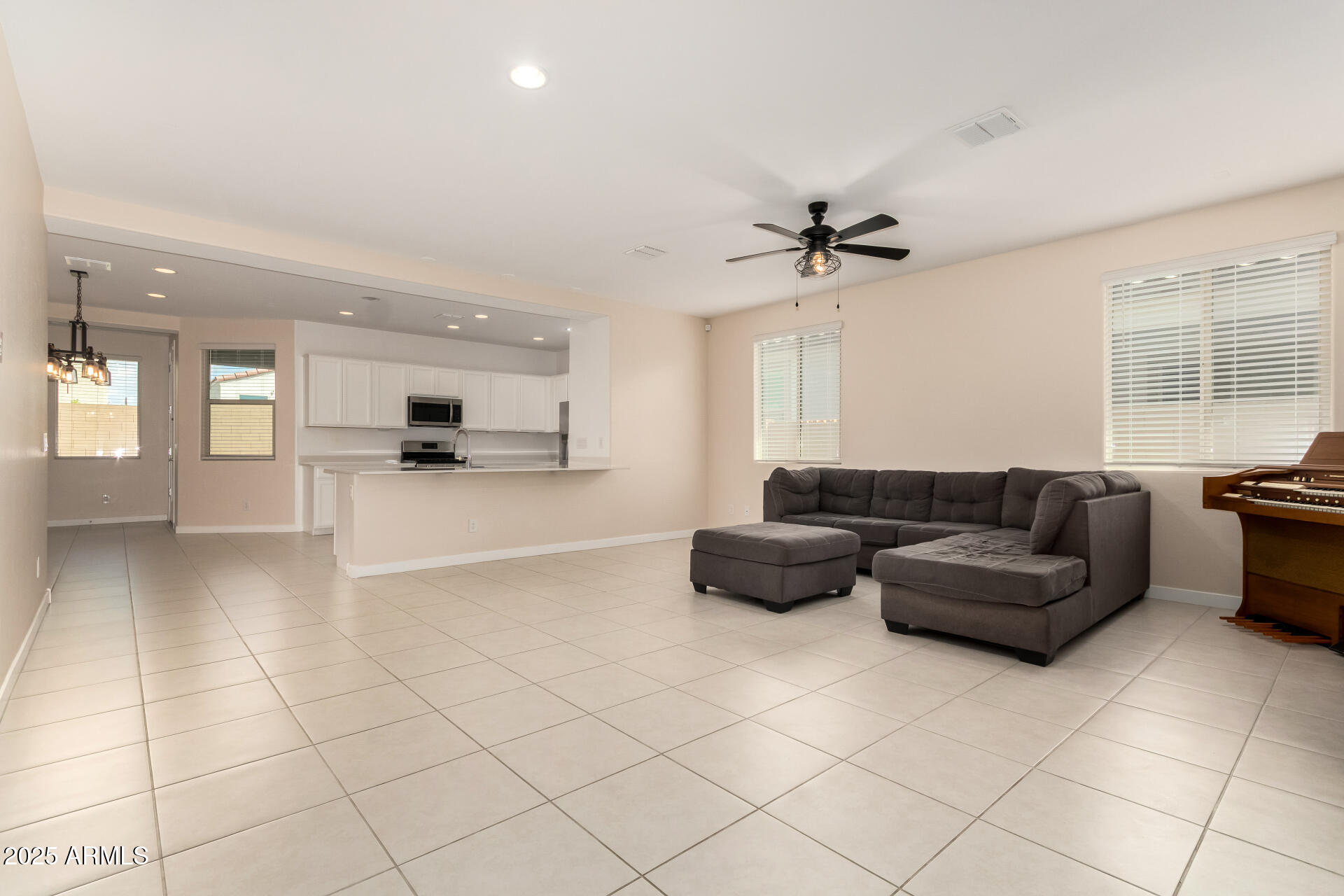 12324 W WAGON WHEEL Drive