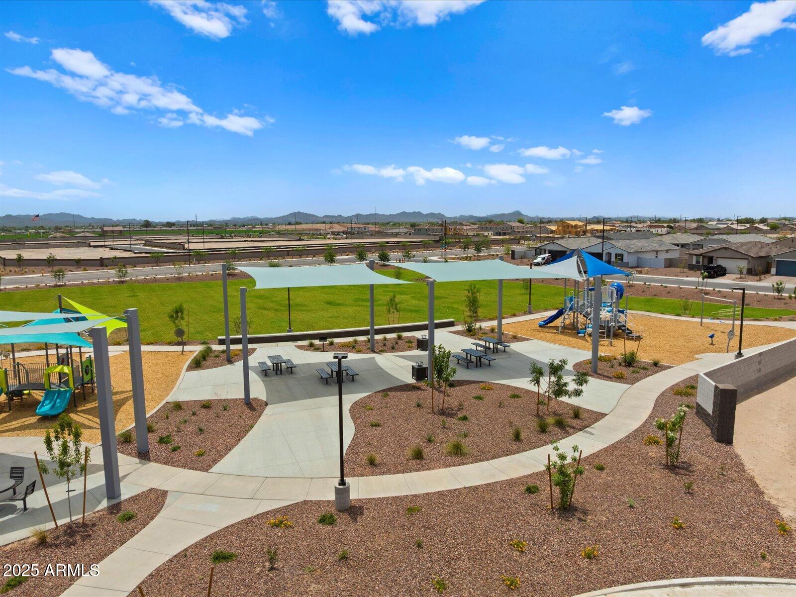 24648 W CHAMBERS Street