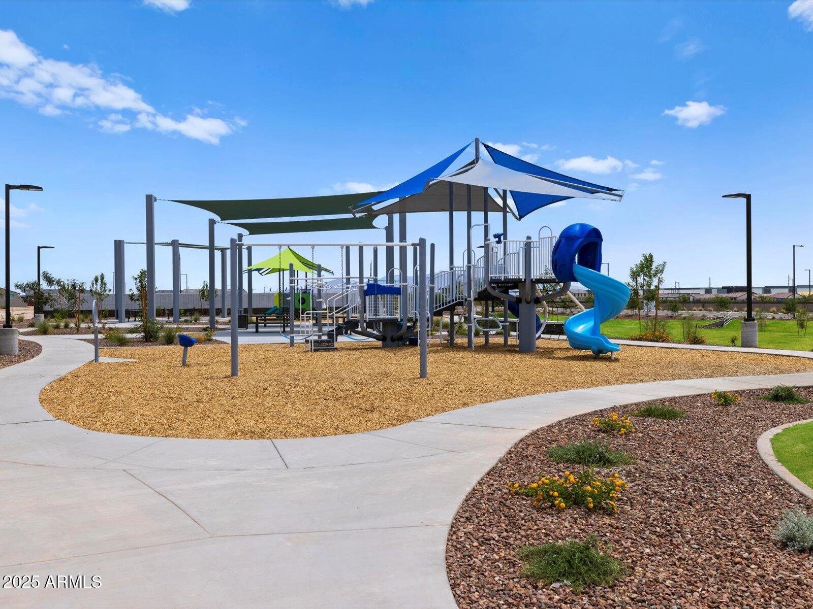 24648 W CHAMBERS Street