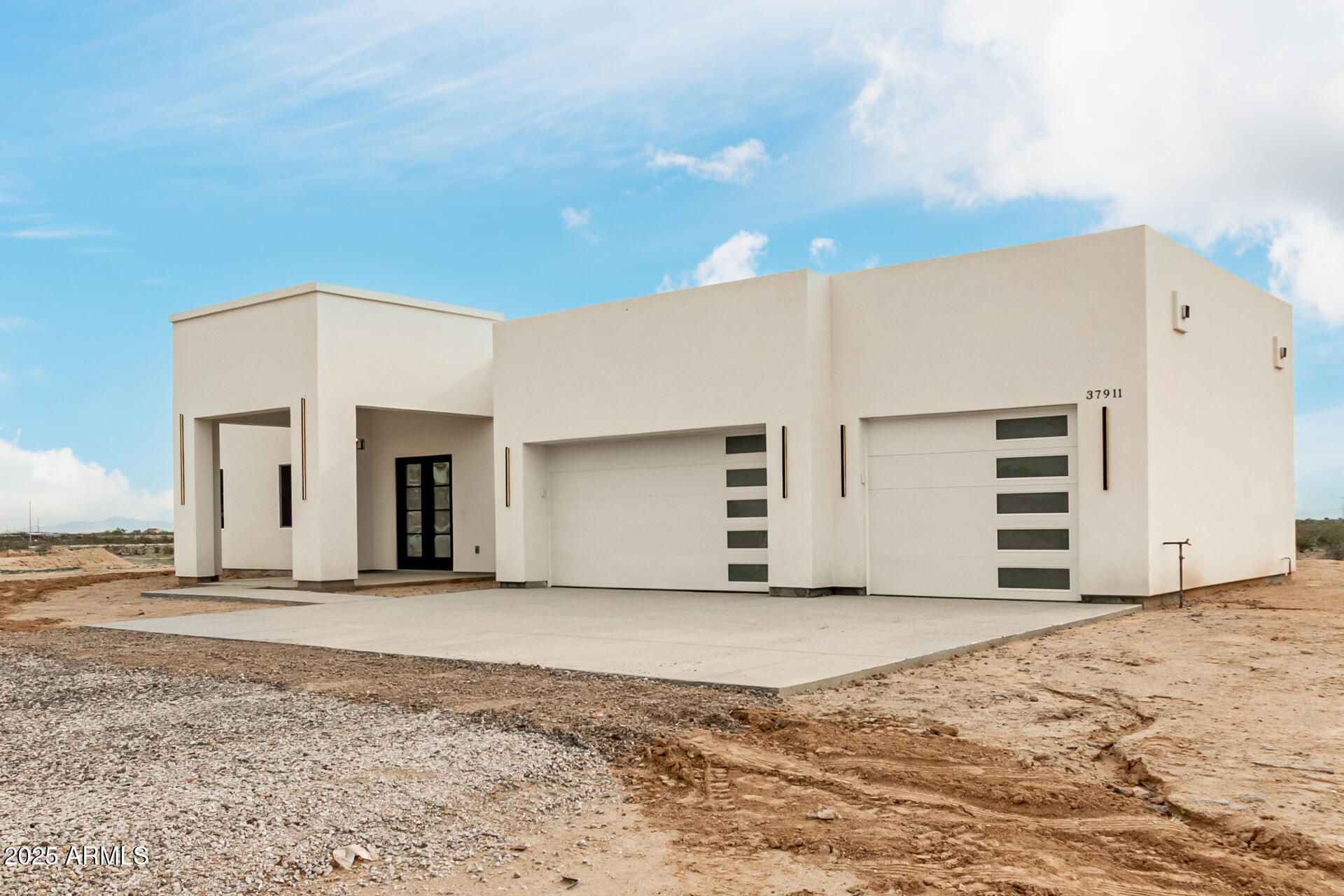 37911 W RANCHO Drive