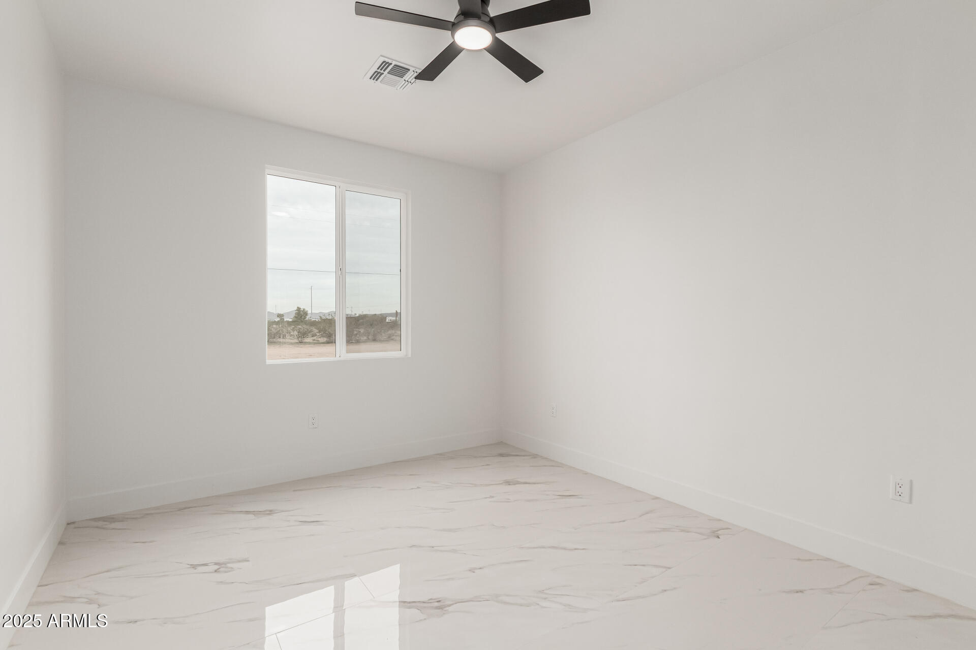 37911 W RANCHO Drive