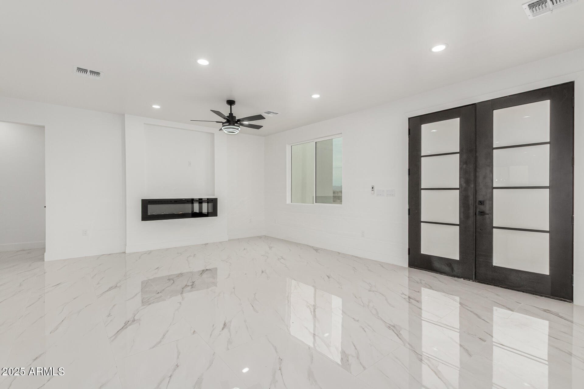 37911 W RANCHO Drive