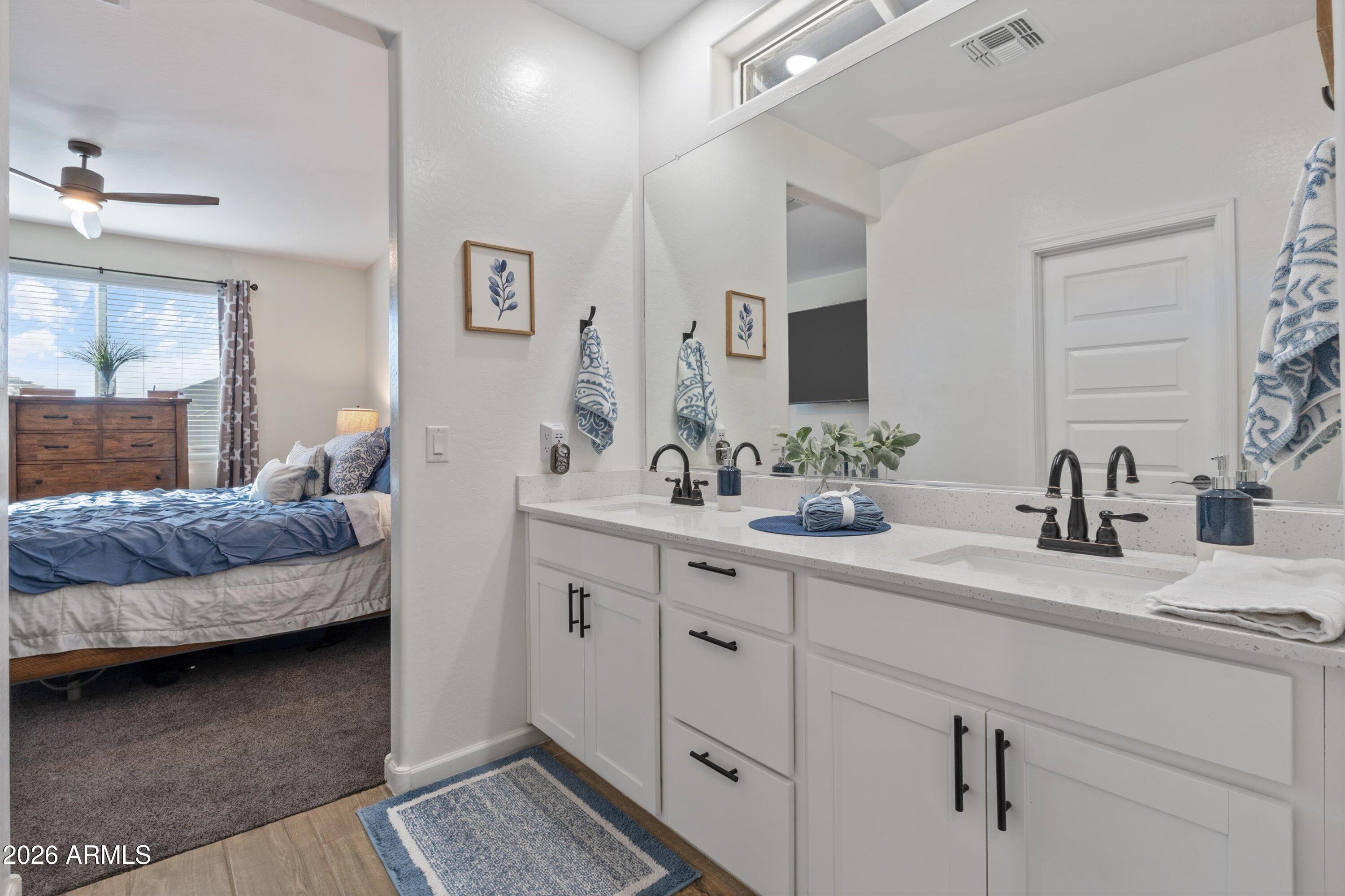 19721 W WASHINGTON Street