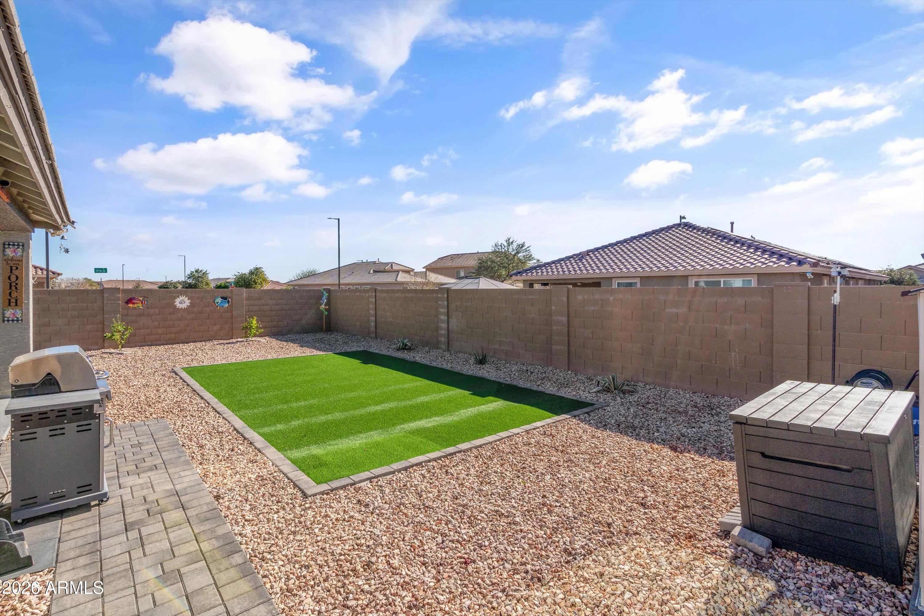 19721 W WASHINGTON Street