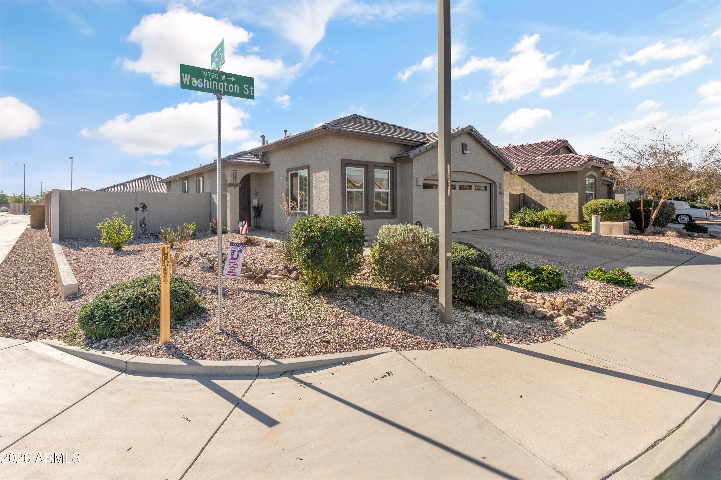 19721 W WASHINGTON Street