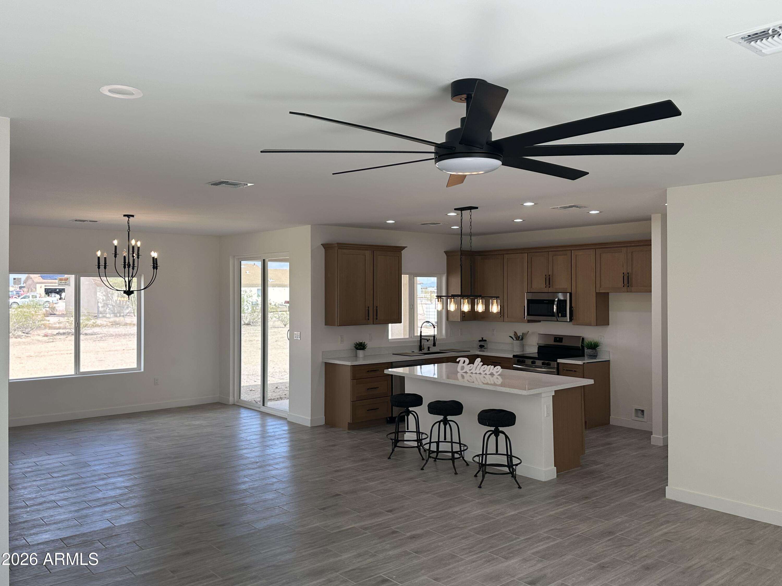 37164 W ENCINAS Lane