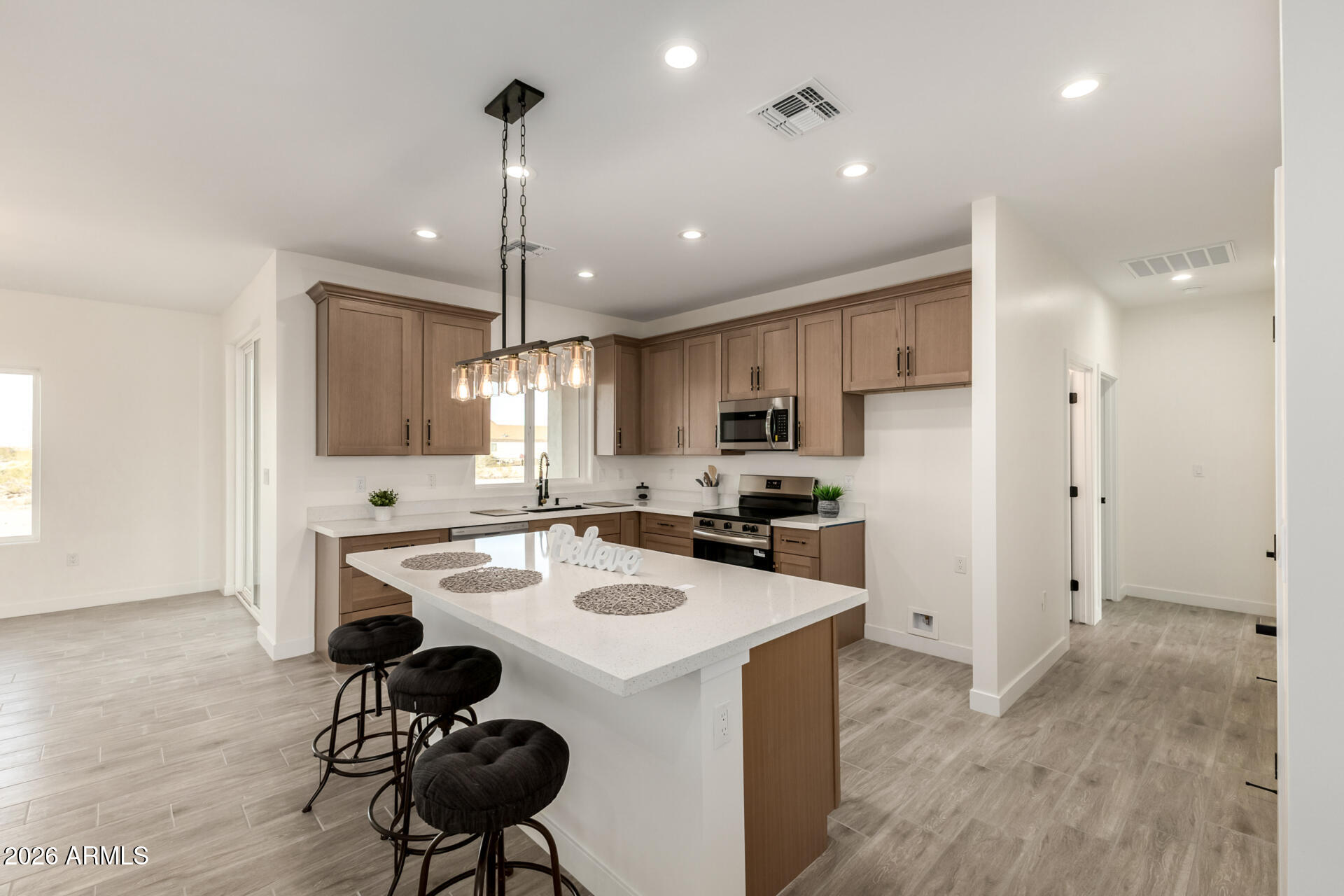 37164 W ENCINAS Lane