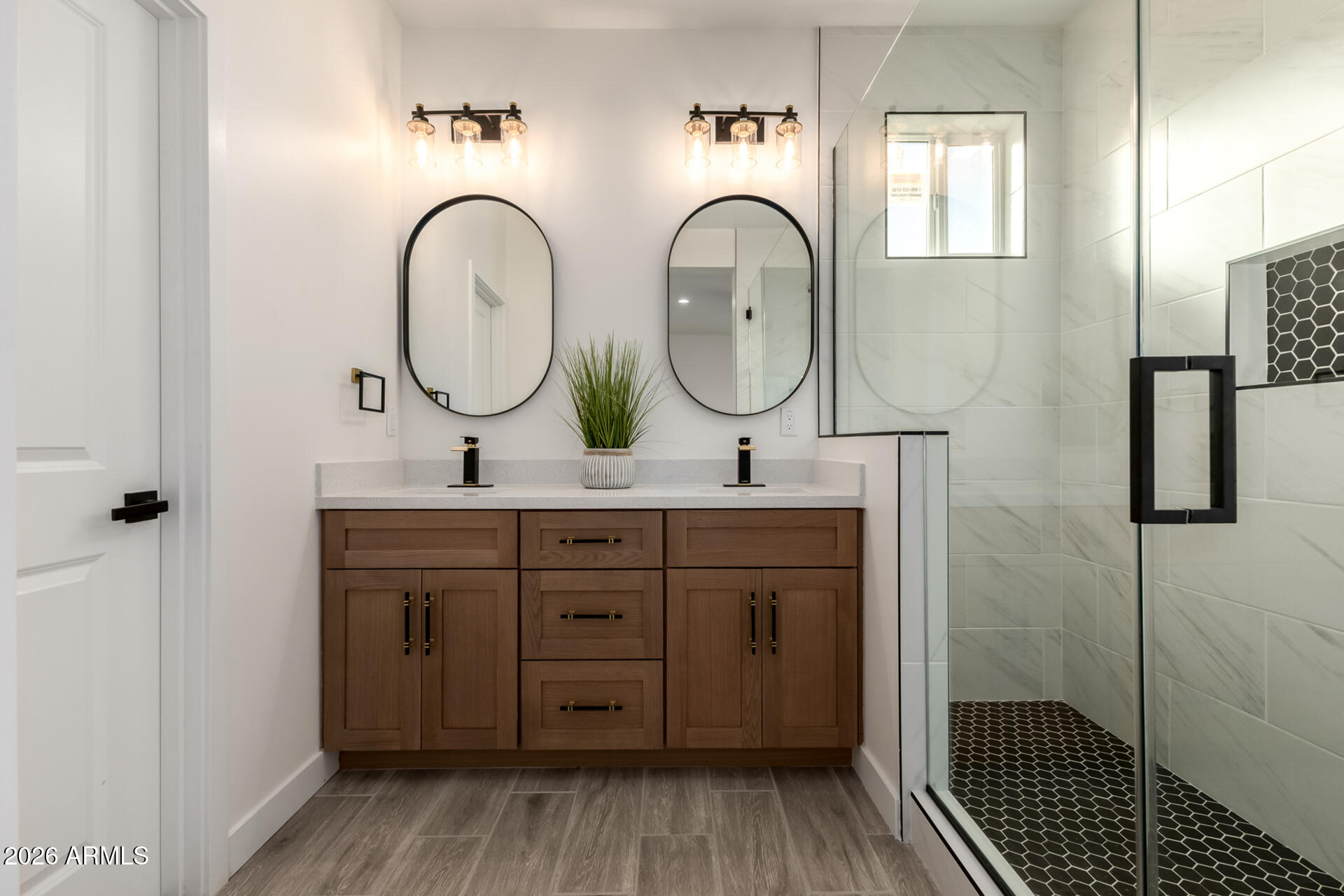 37164 W ENCINAS Lane