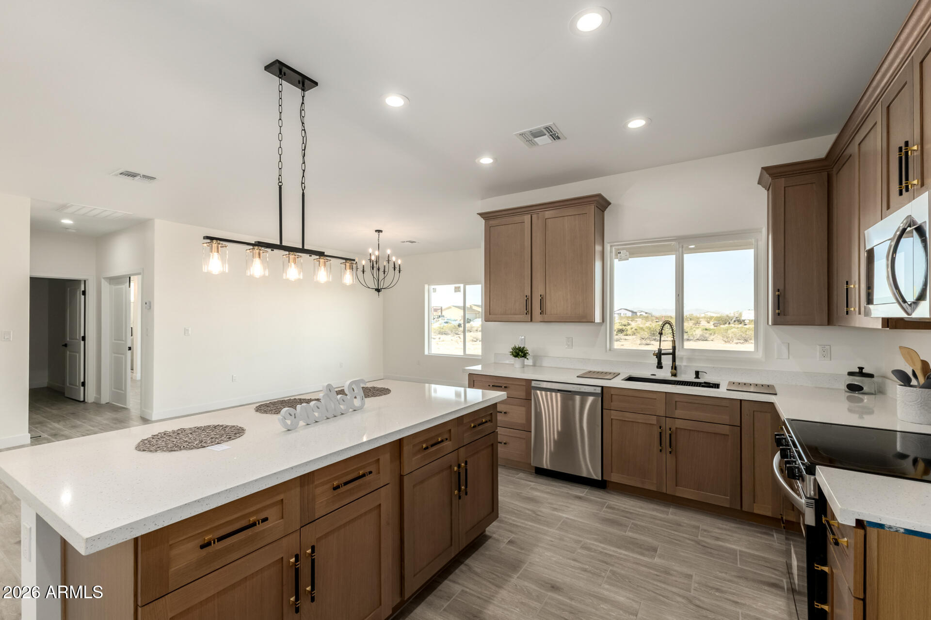 37164 W ENCINAS Lane