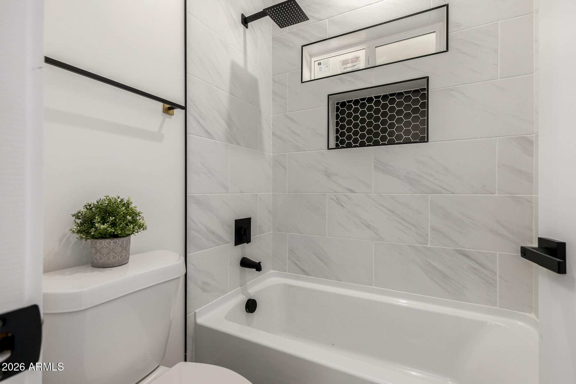 37164 W ENCINAS Lane