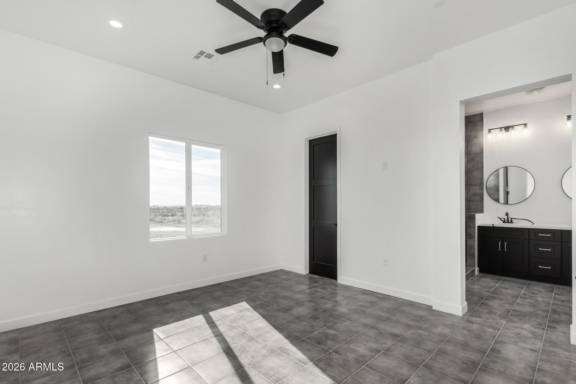 37459 W MISSOURI Avenue