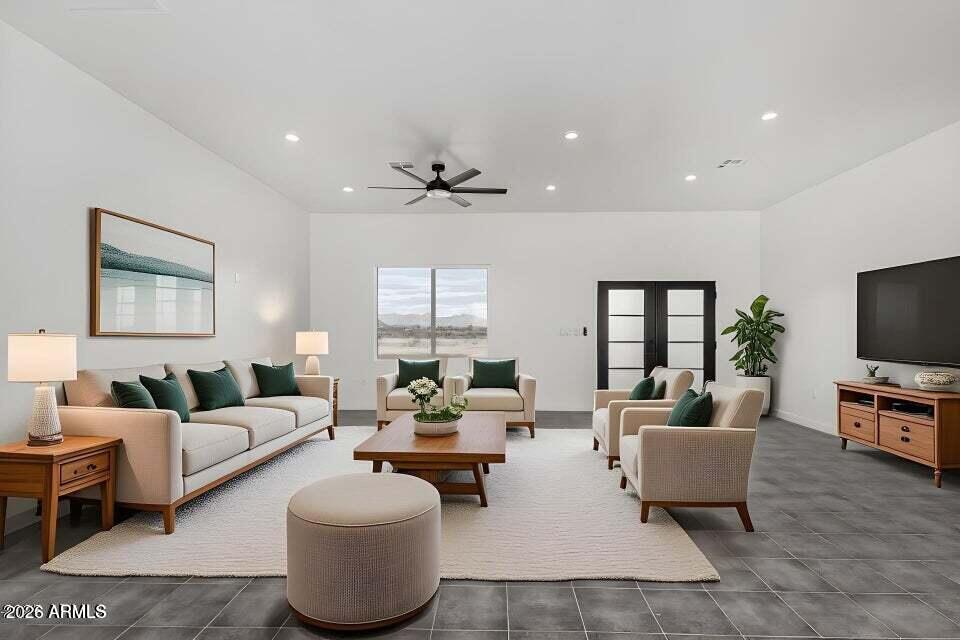 37459 W MISSOURI Avenue