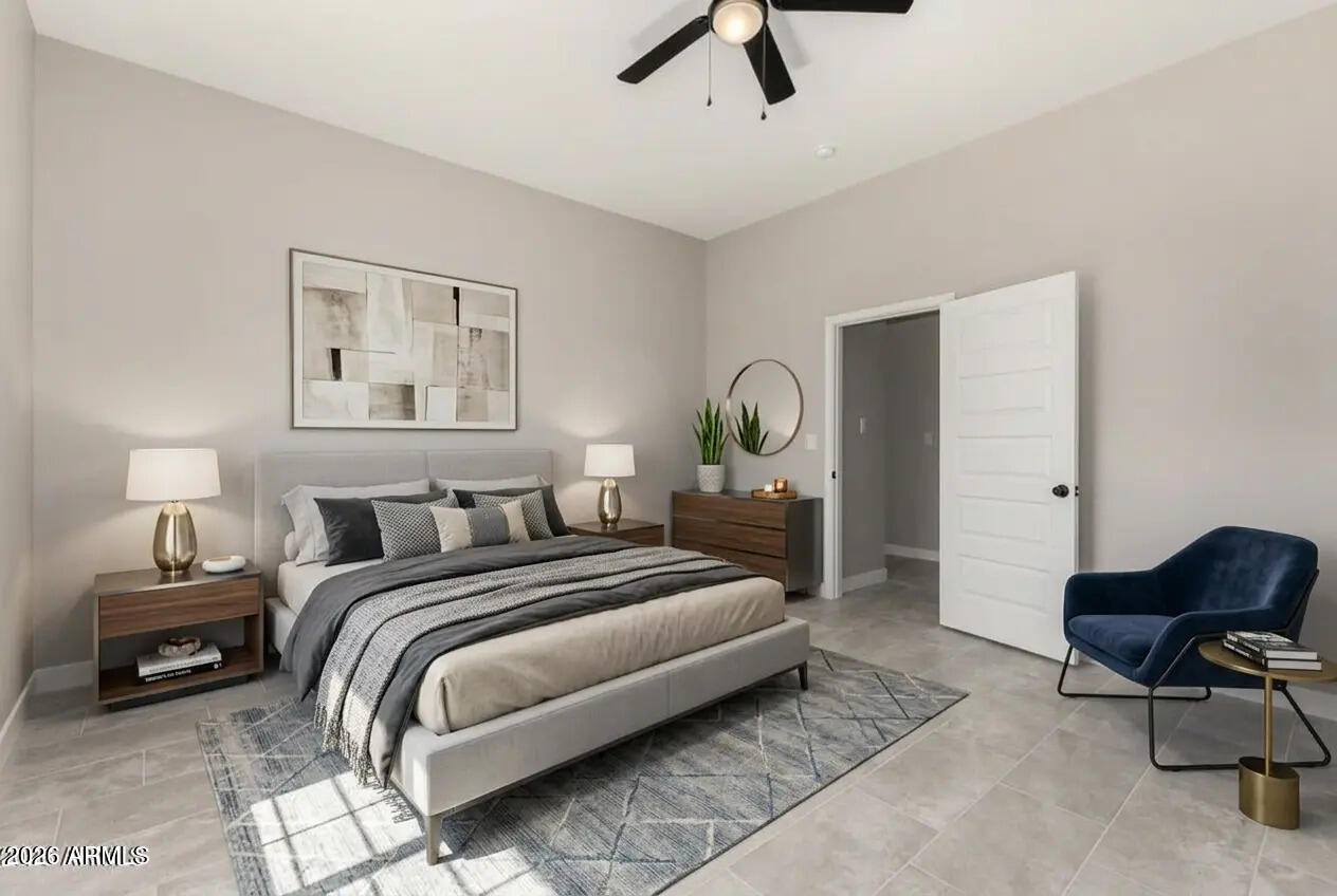 37289 W HILTON Avenue