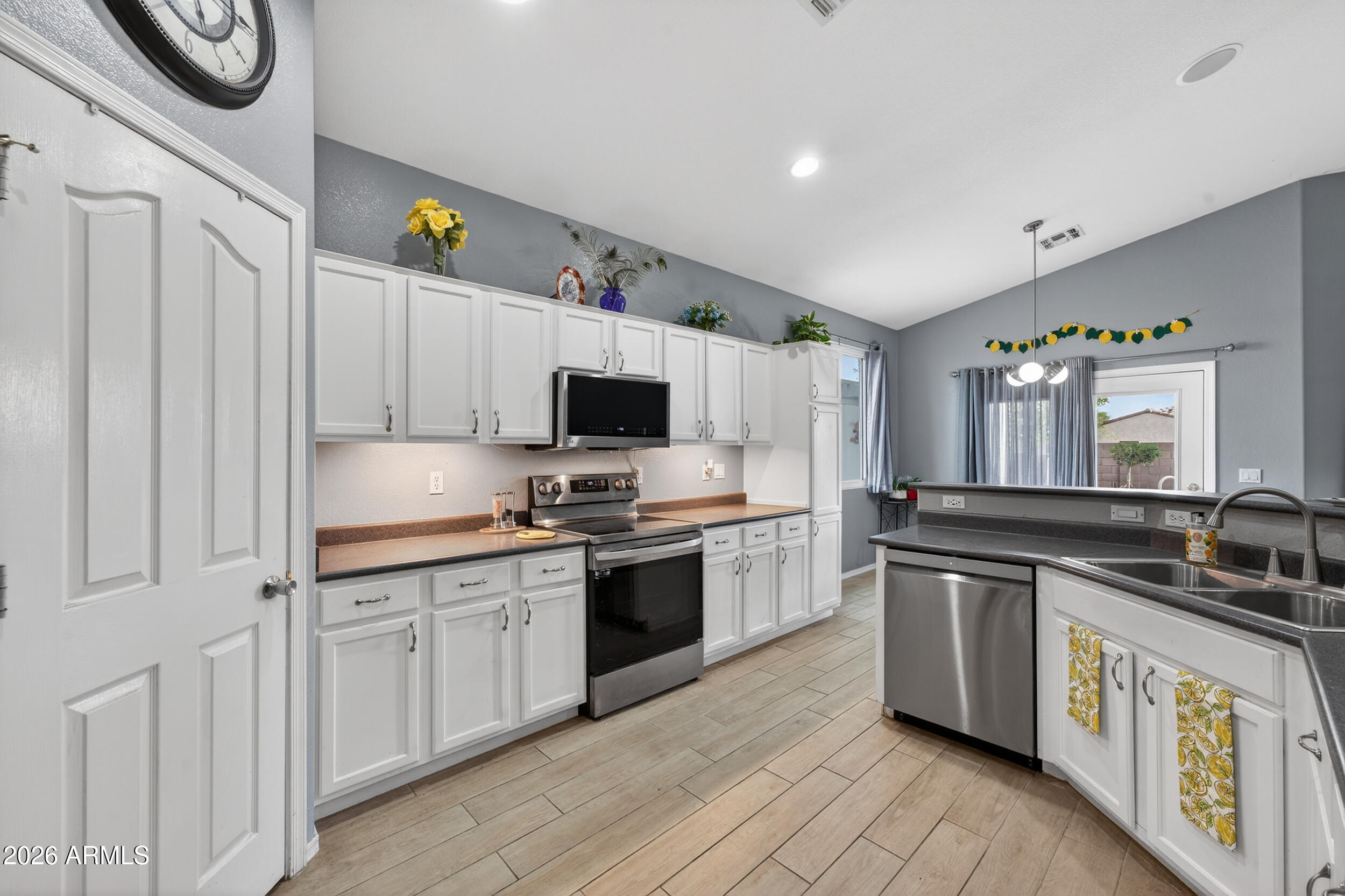 10463 E JAN Circle