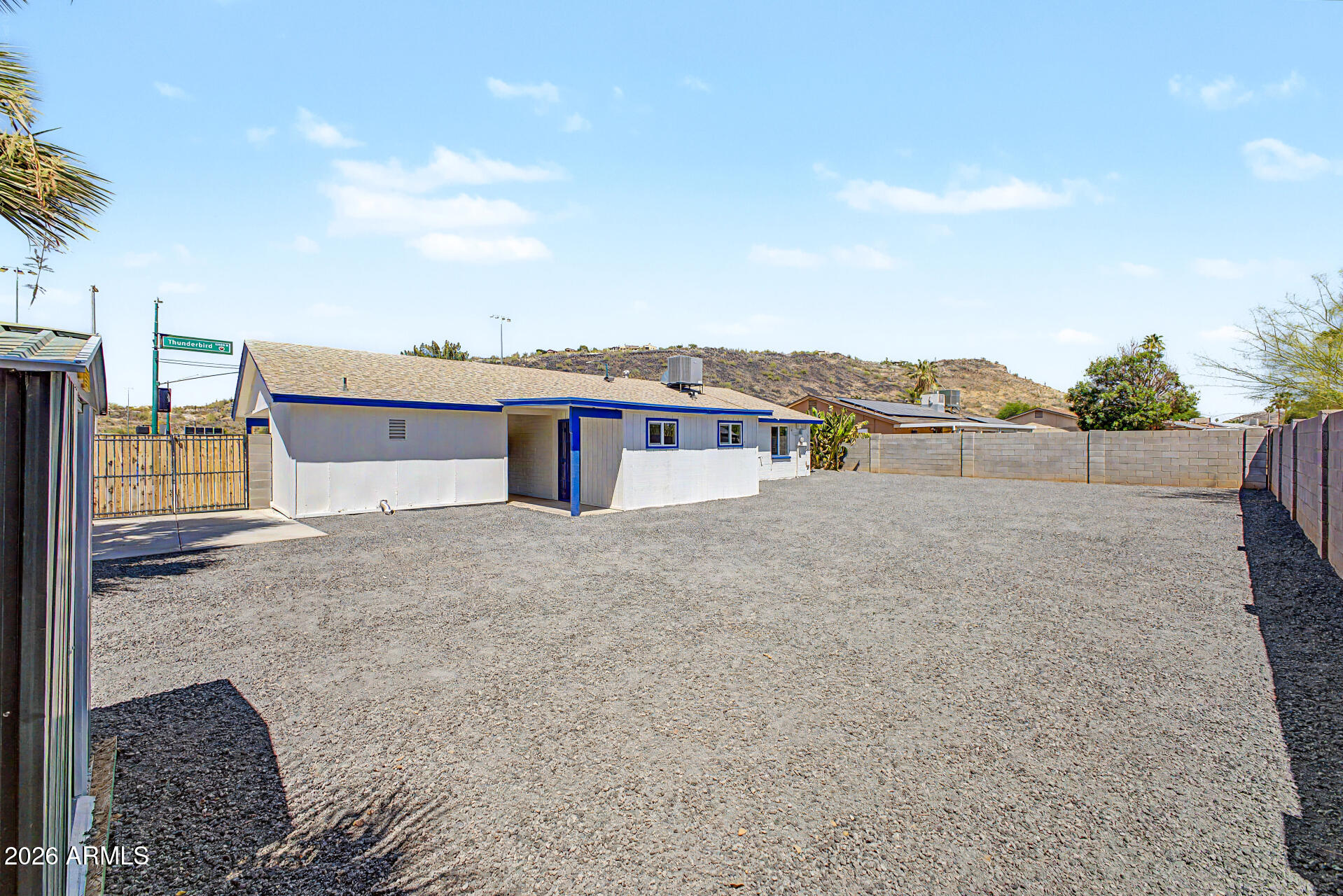 1645 W THUNDERBIRD Road