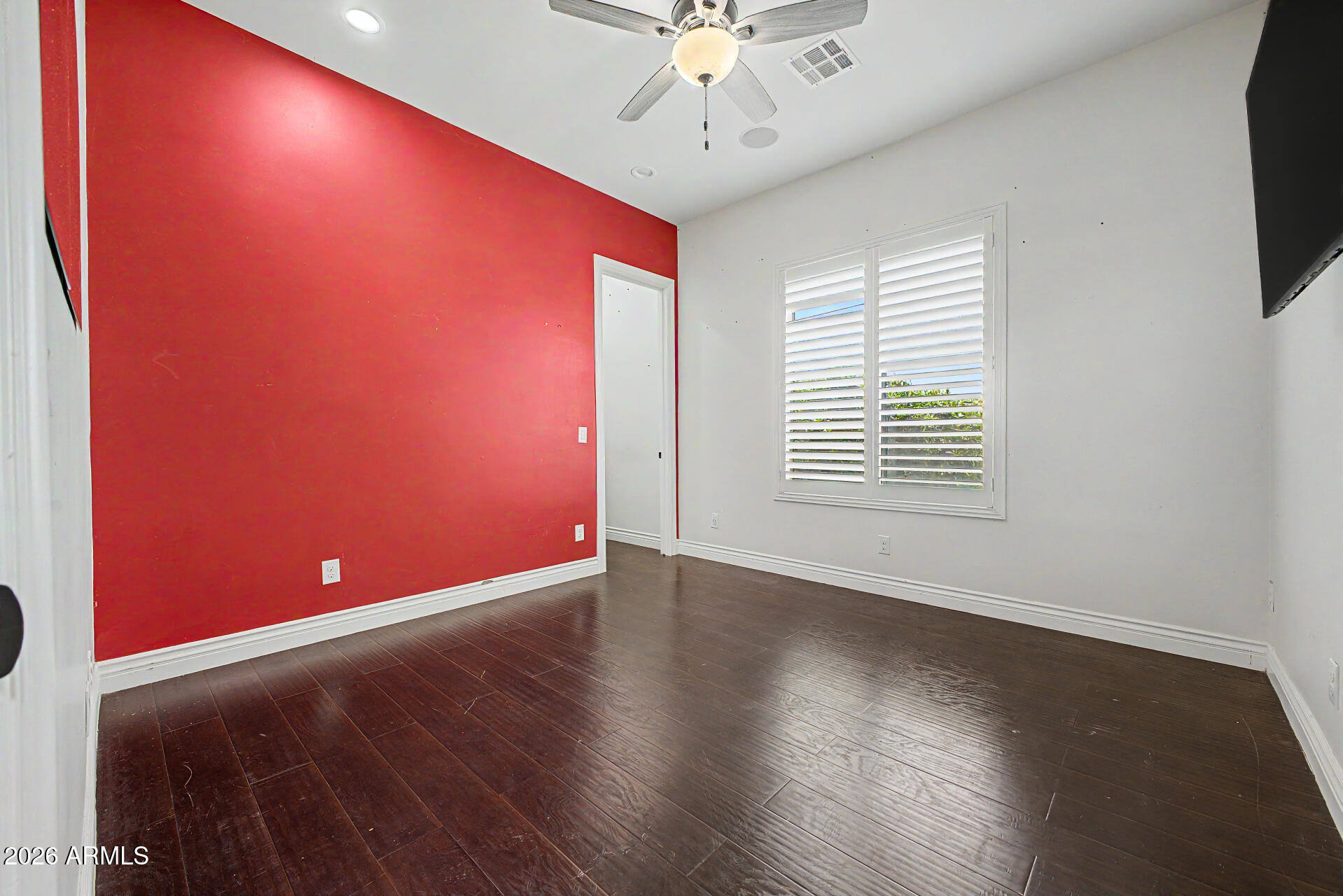 22516 W SOUTH MOUNTAIN Avenue