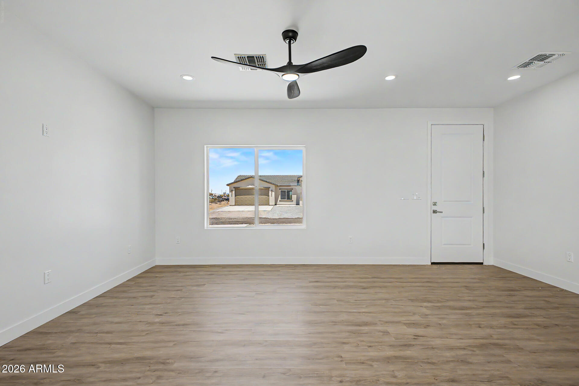 37159 W ENCINAS Lane