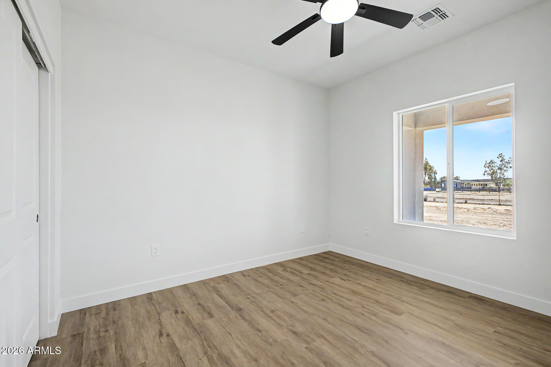 37159 W ENCINAS Lane