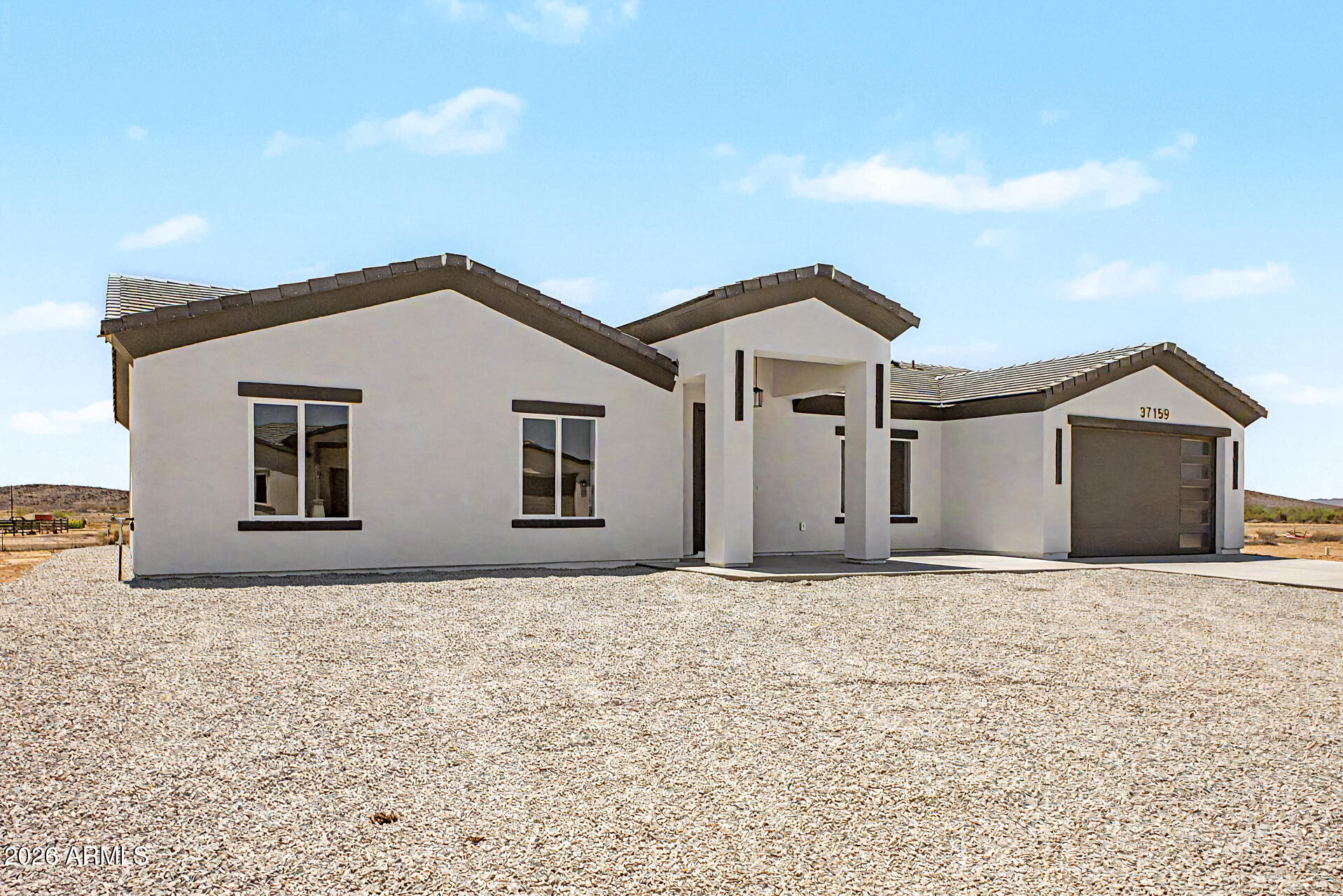 37159 W ENCINAS Lane