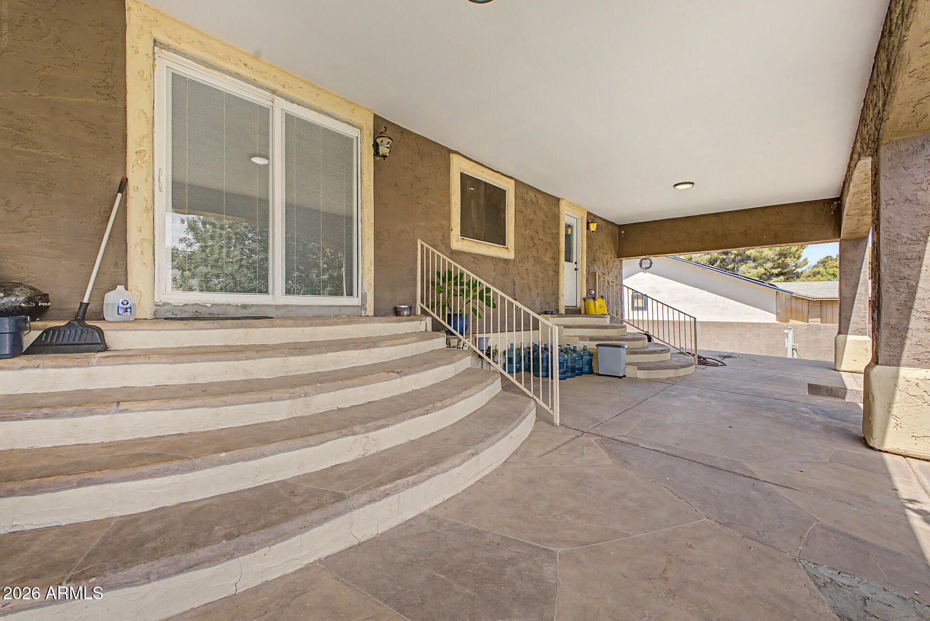 11121 W HIDALGO Avenue