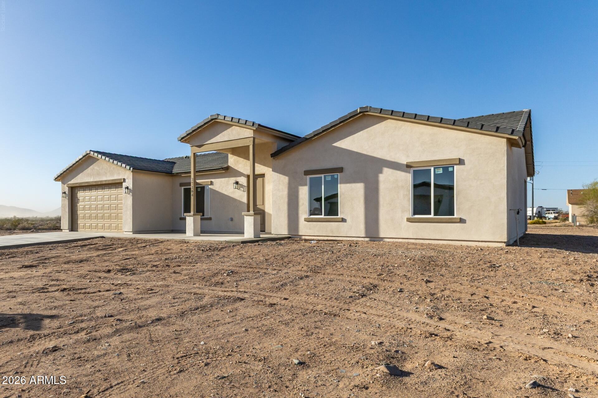 37164 W ENCINAS Lane