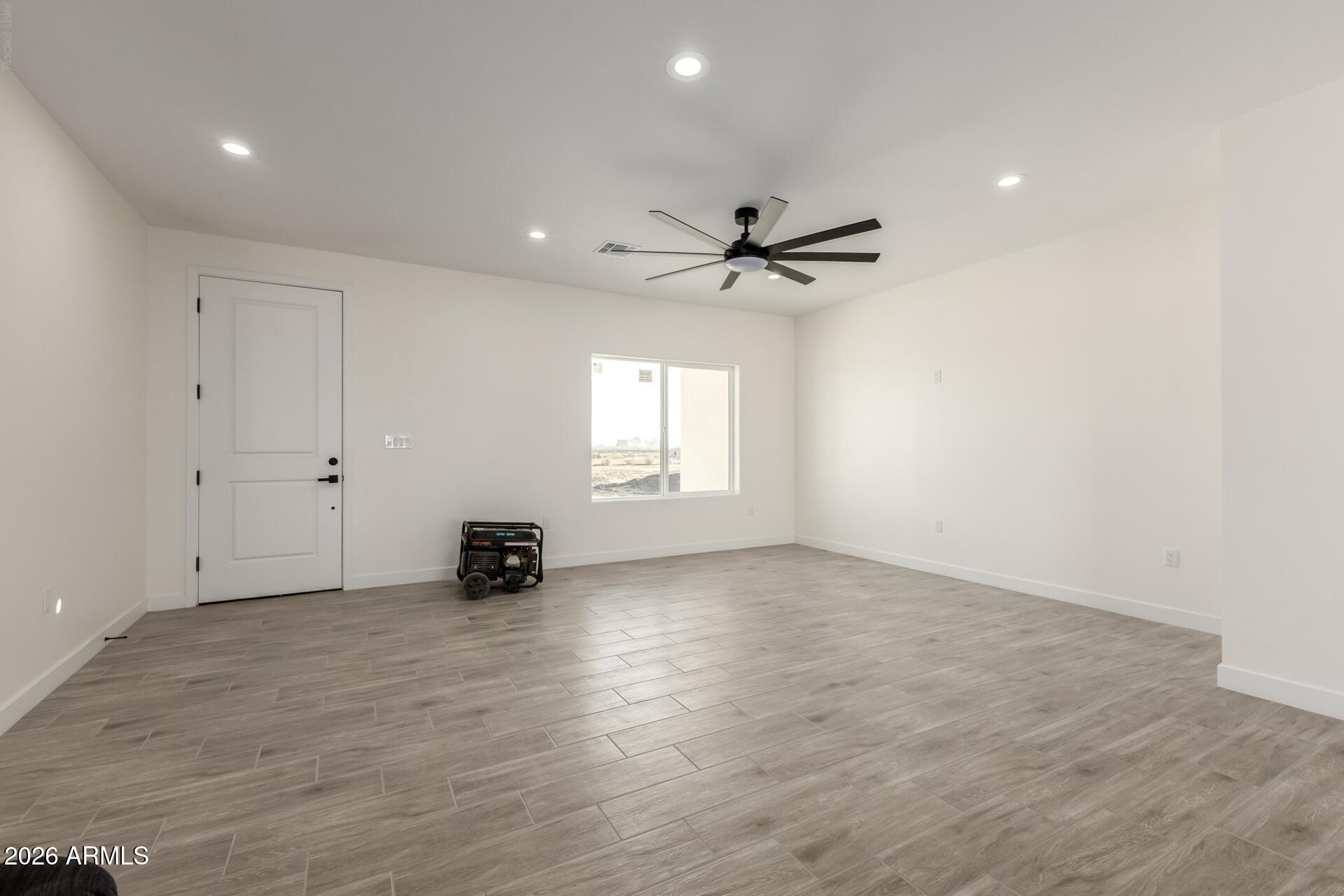 37164 W ENCINAS Lane