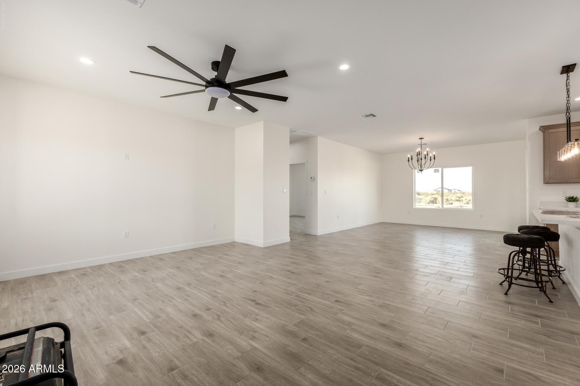 37164 W ENCINAS Lane