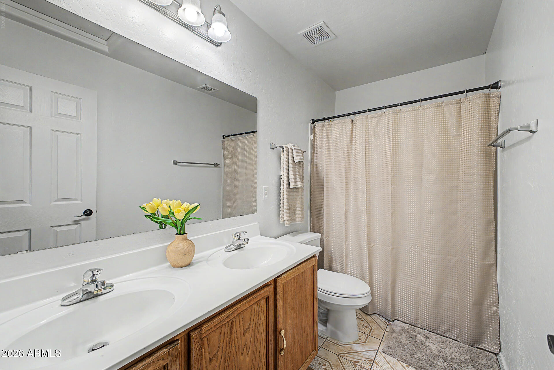 13228 W STELLA Lane
