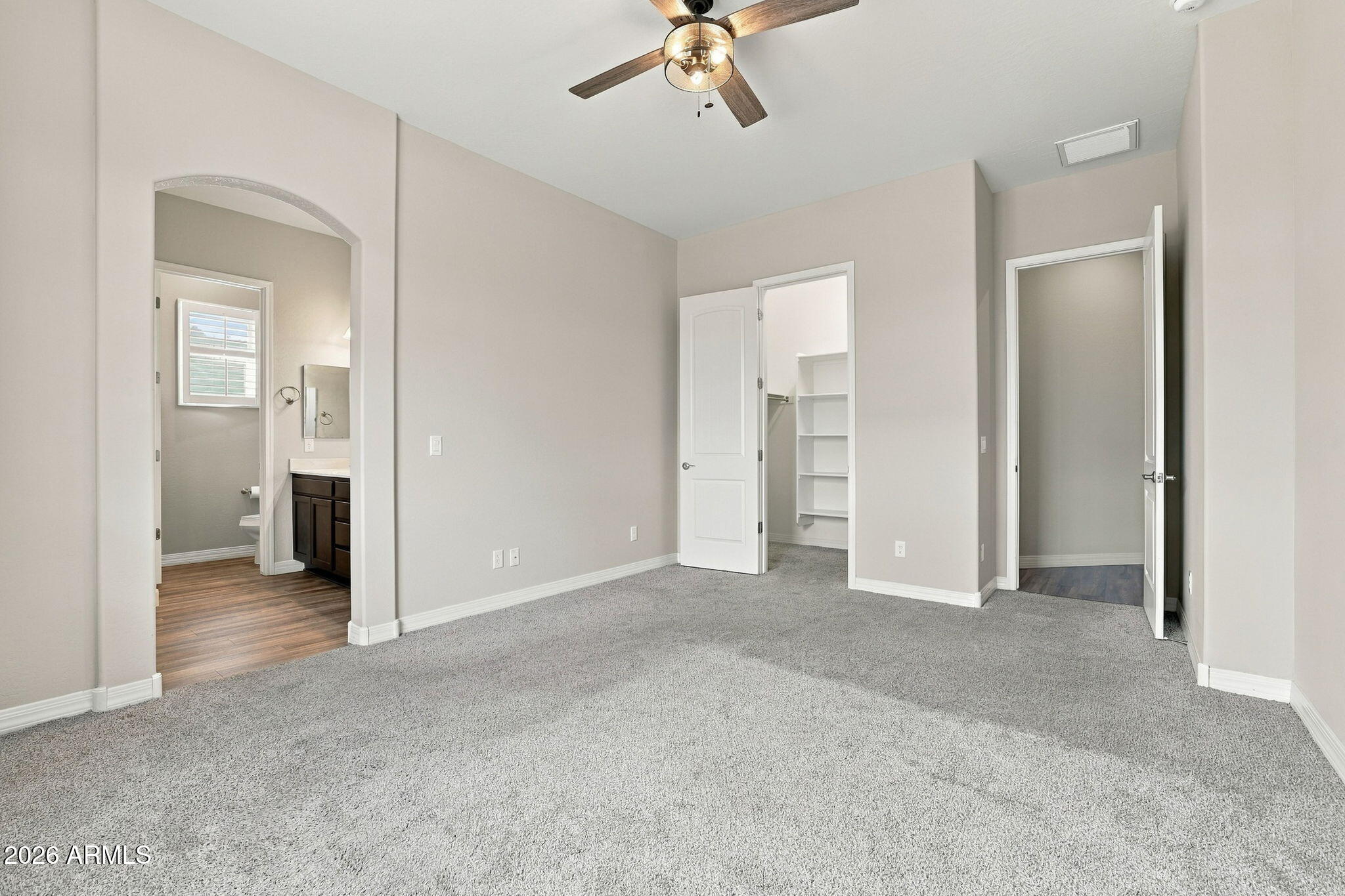 5149 N FAIRMOUNT Court