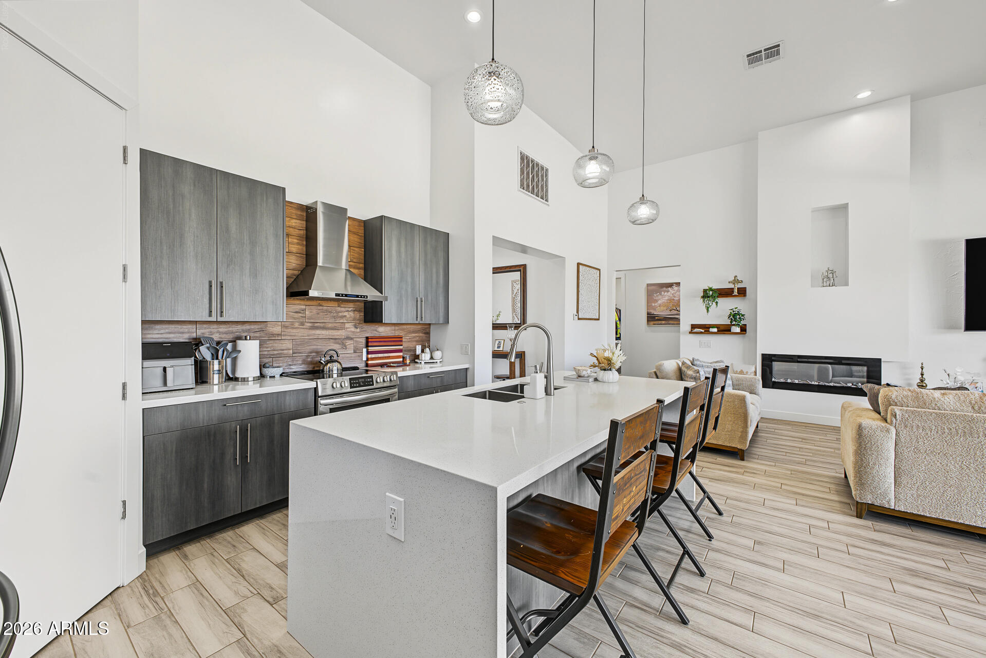 21426 W ROBERTA Drive