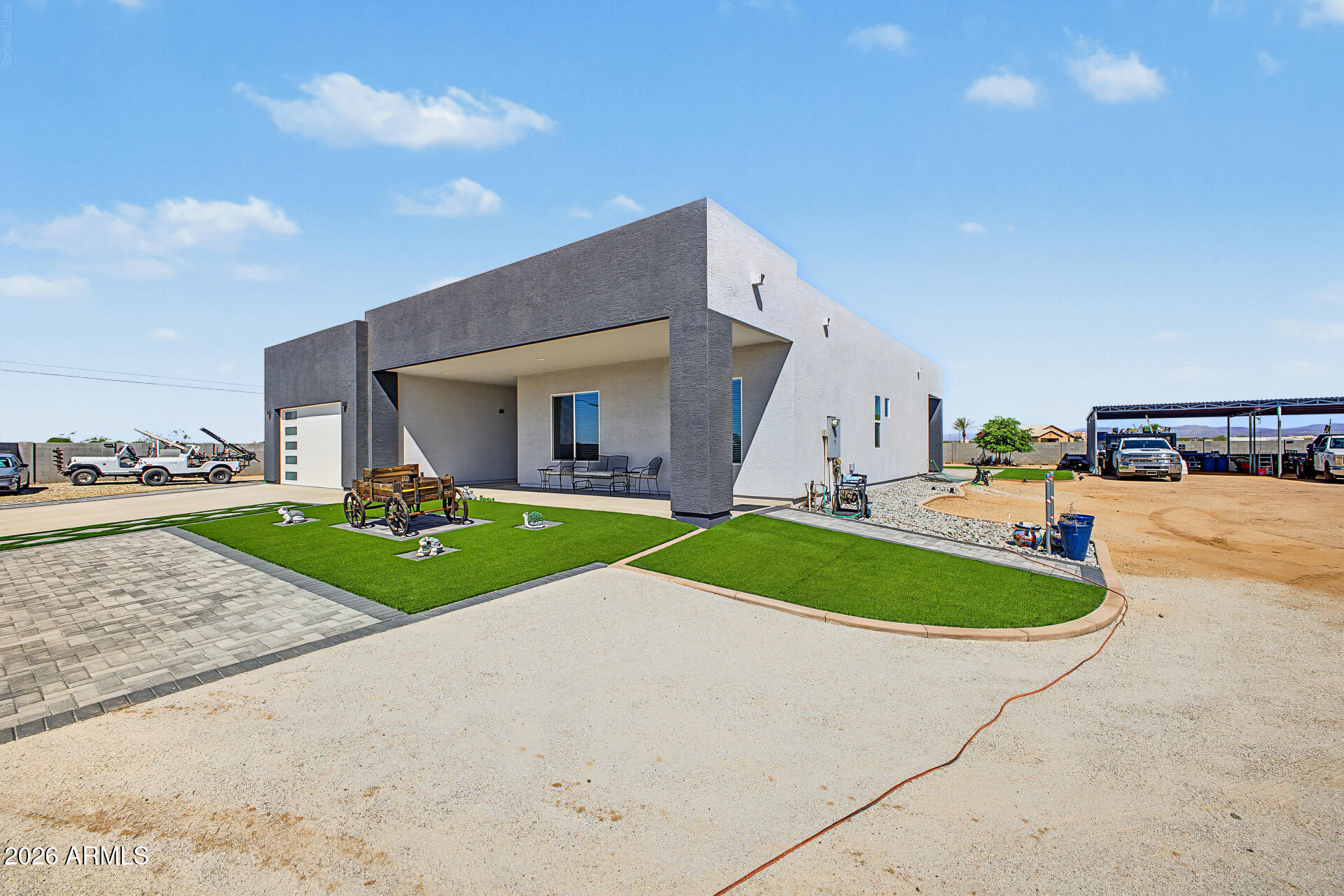 21426 W ROBERTA Drive
