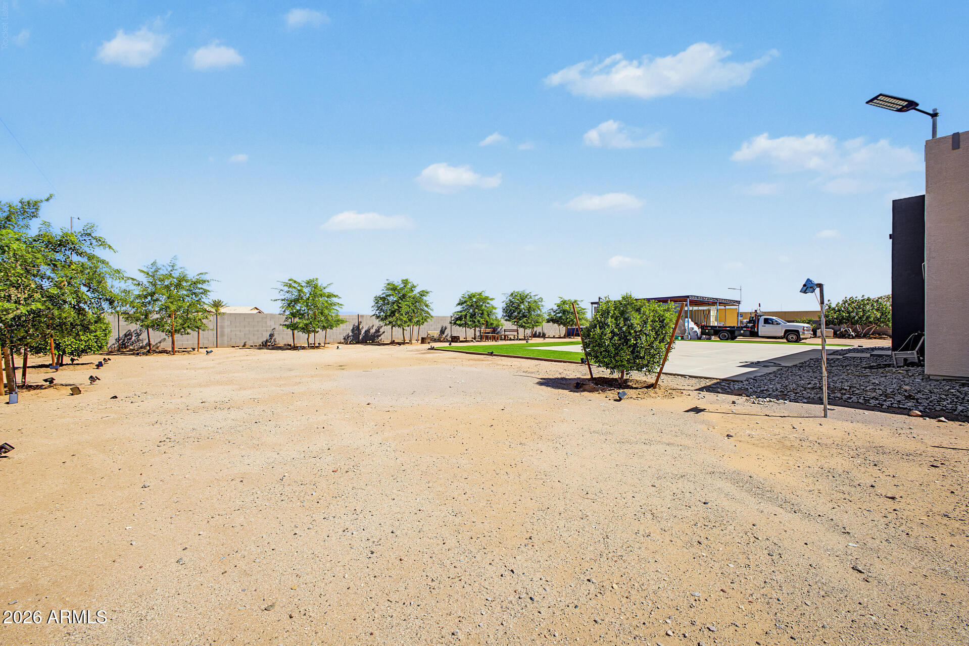 21426 W ROBERTA Drive