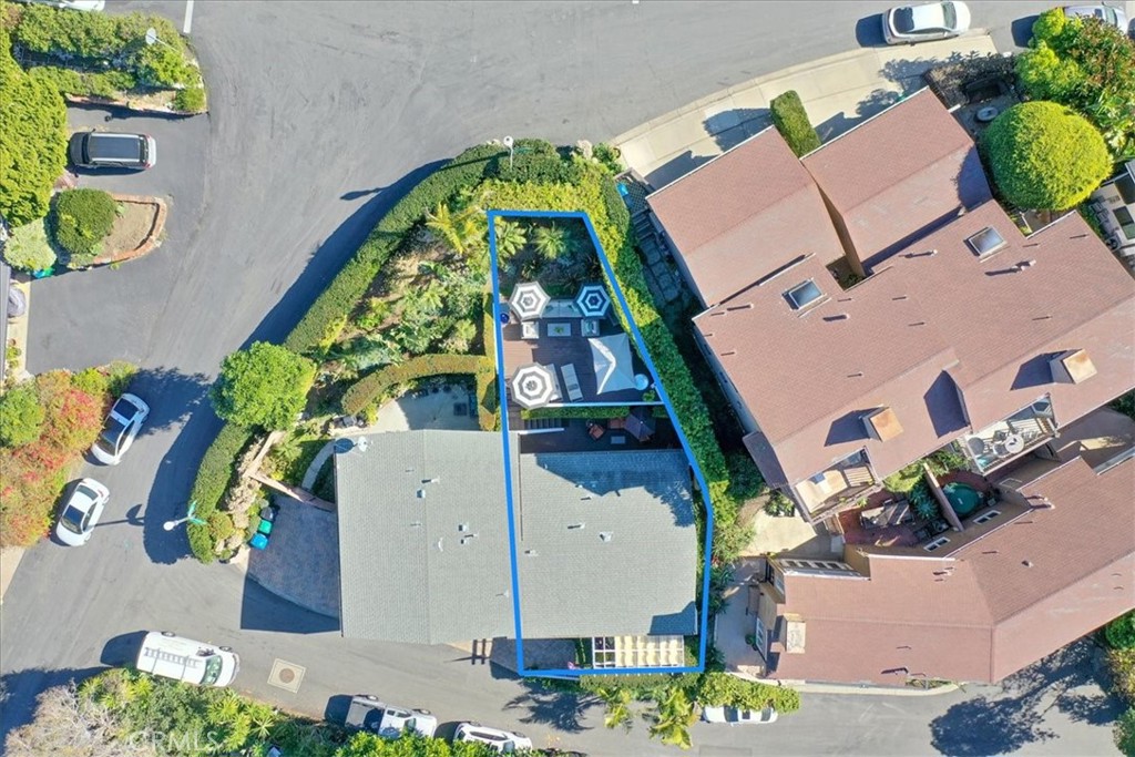 737 Griffith Way