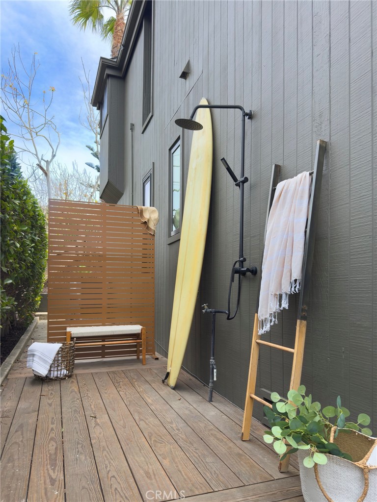 2604 Victoria Drive