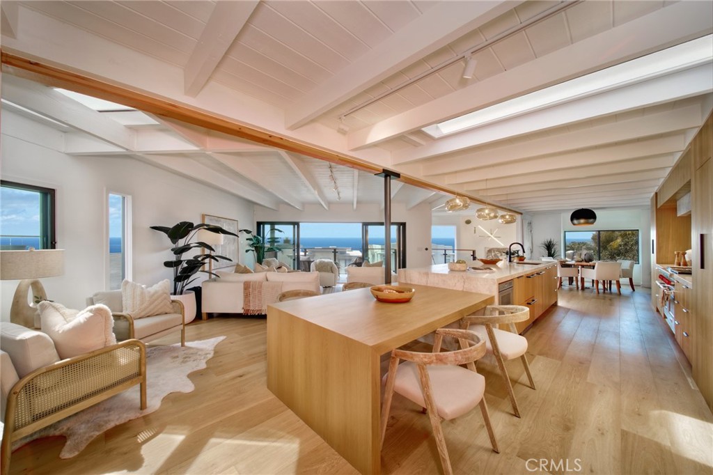 2604 Victoria Drive