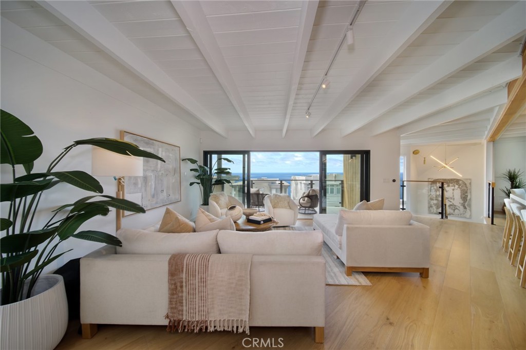 2604 Victoria Drive